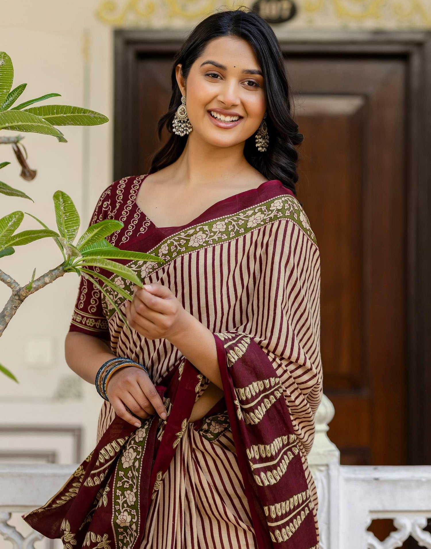 Beige Cotton Printed Saree