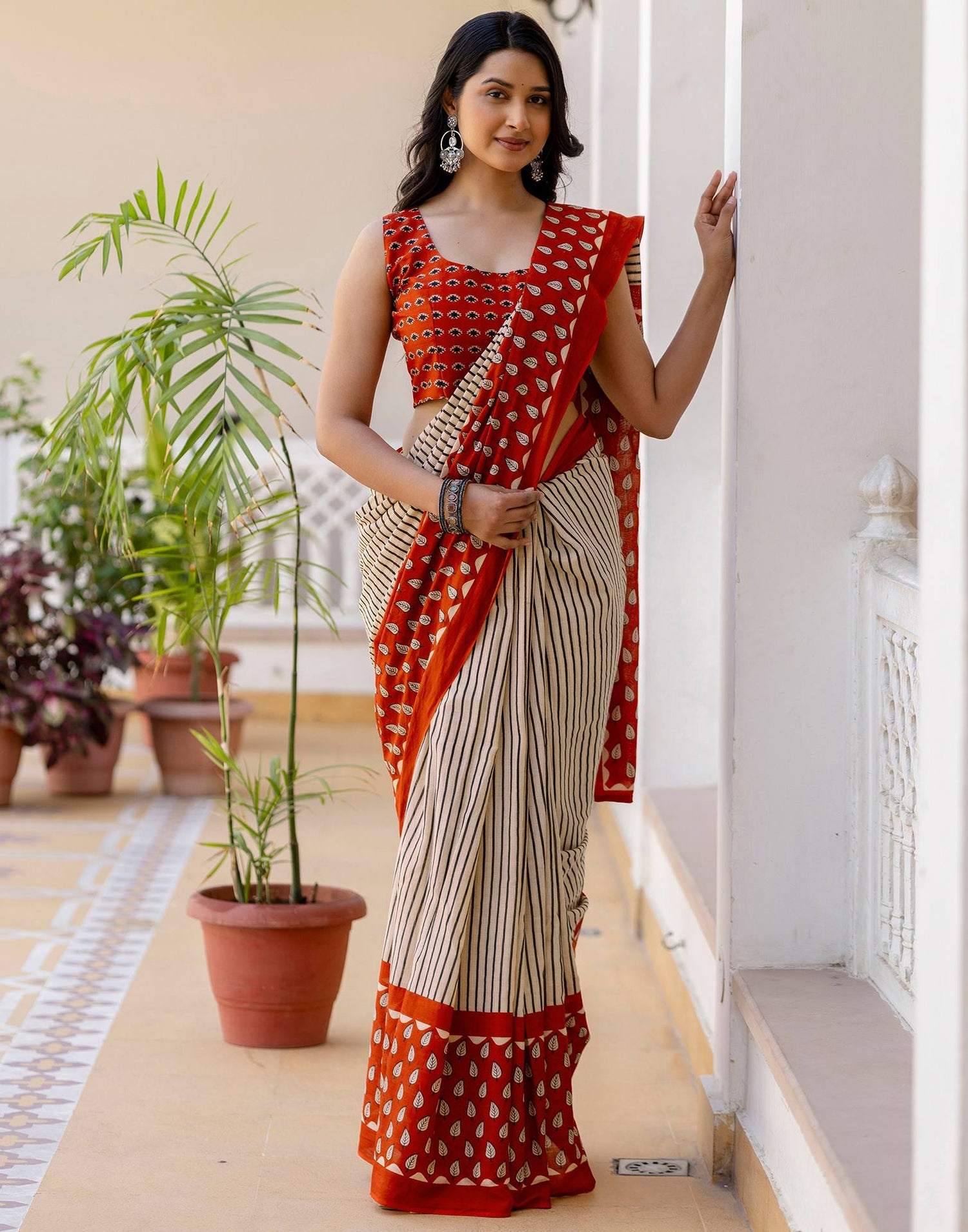Beige Cotton Printed Saree