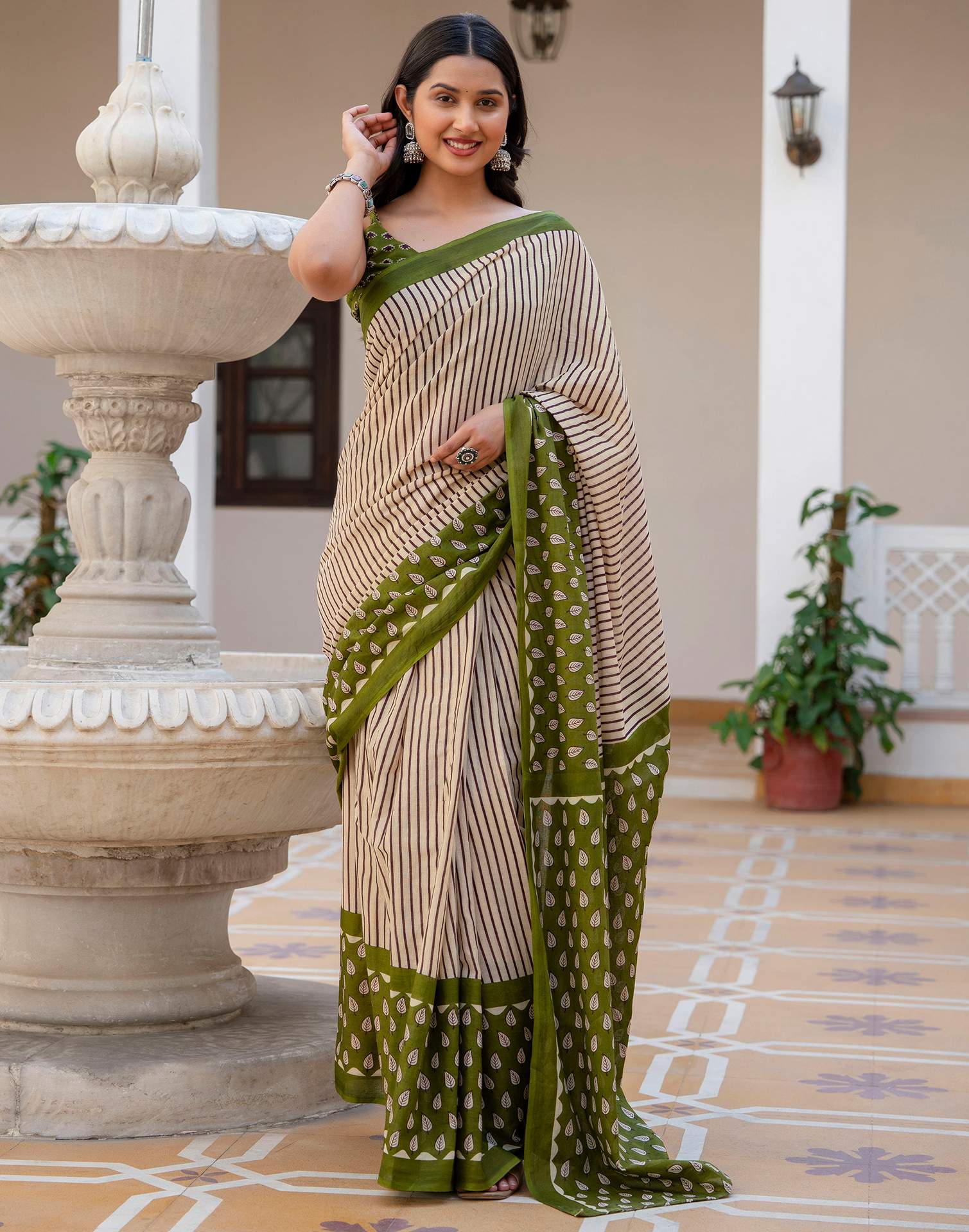 Beige Cotton Printed Saree