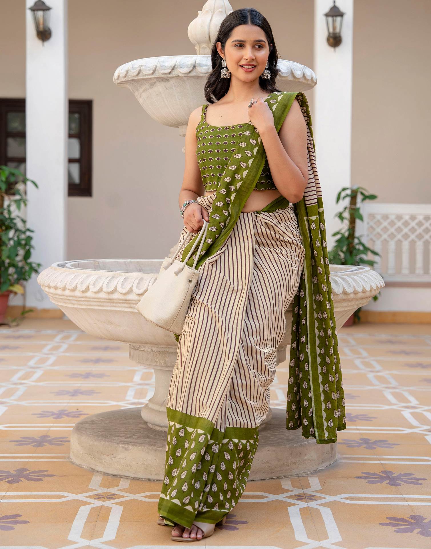 Beige Cotton Printed Saree