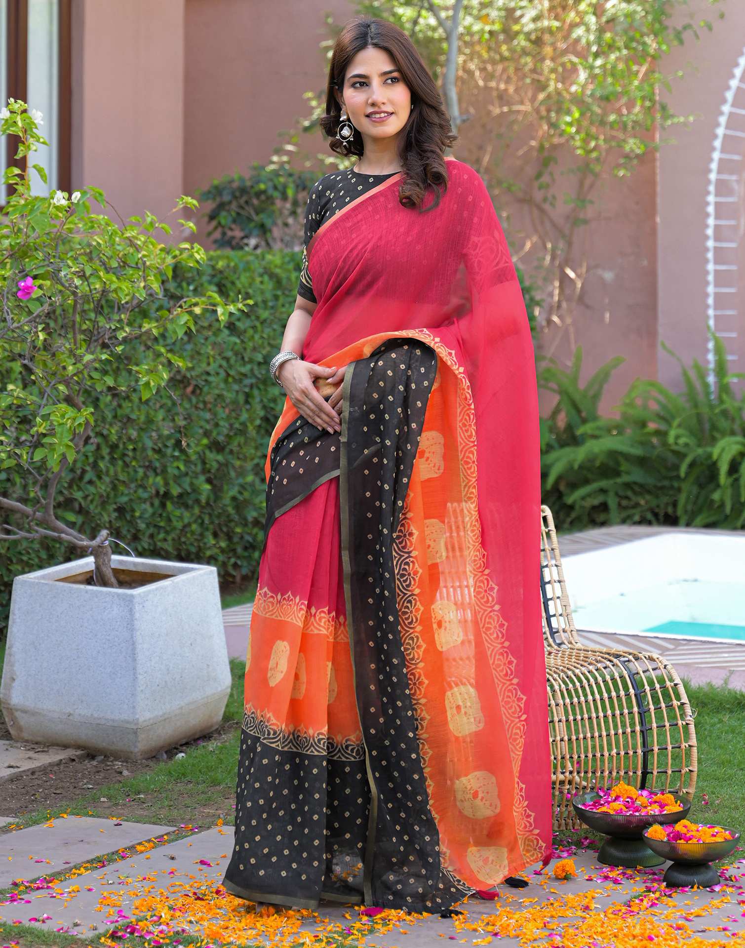 Pink Linen Bandhani Printed Printed Saree