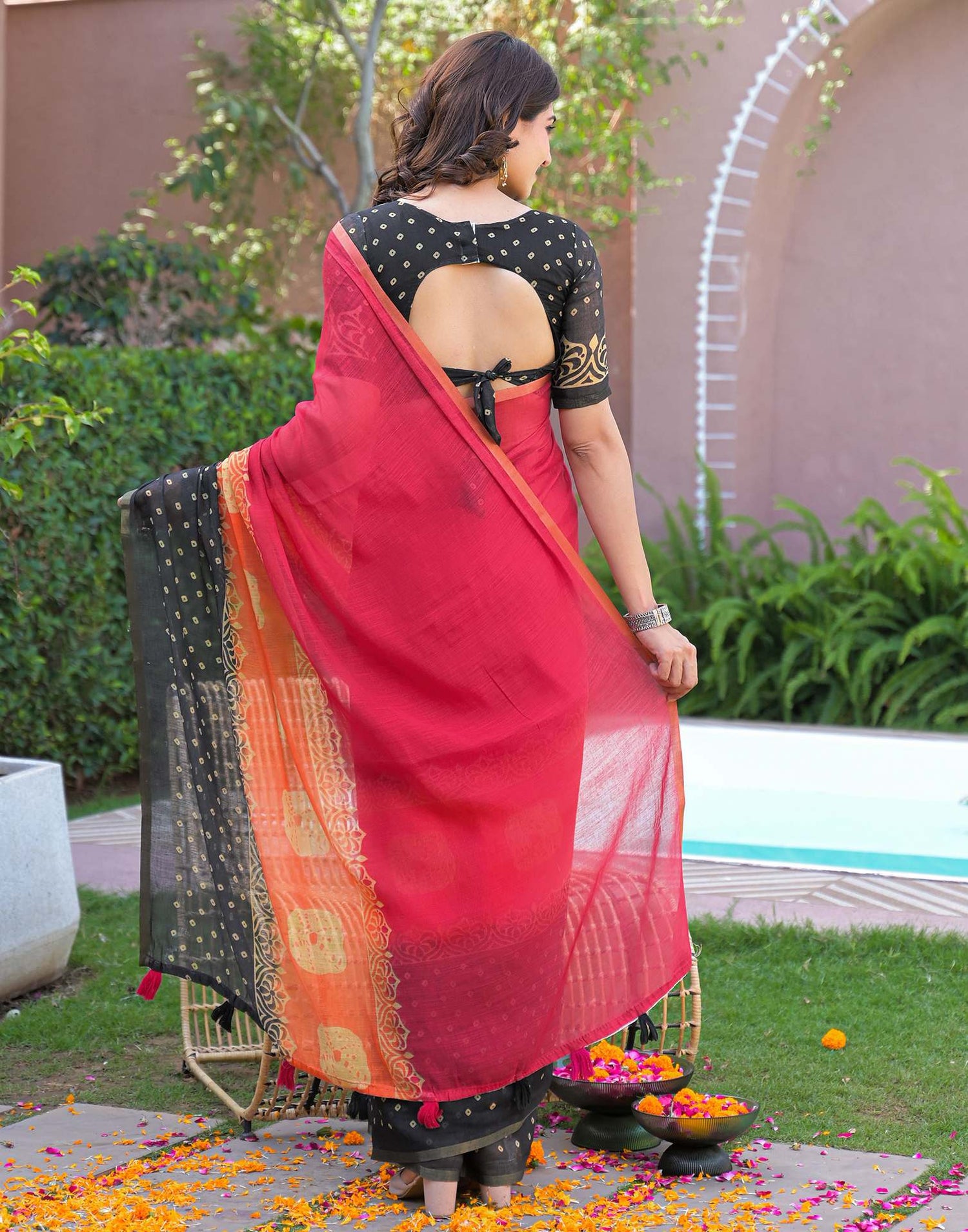 Pink Linen Bandhani Printed Printed Saree