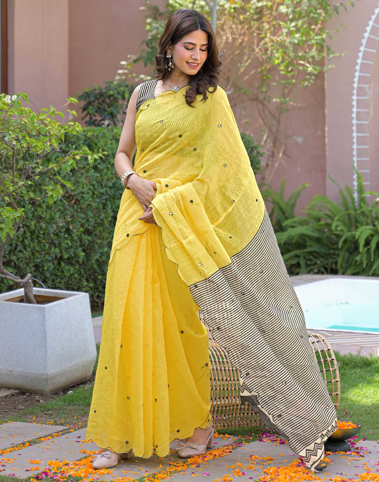 Yellow Linen Mirror Work Printed Saree