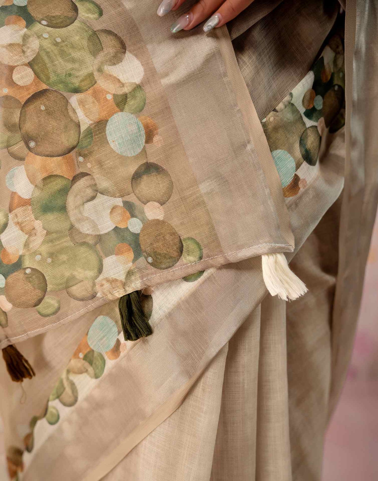 Beige Linen Printed Zari Border Saree