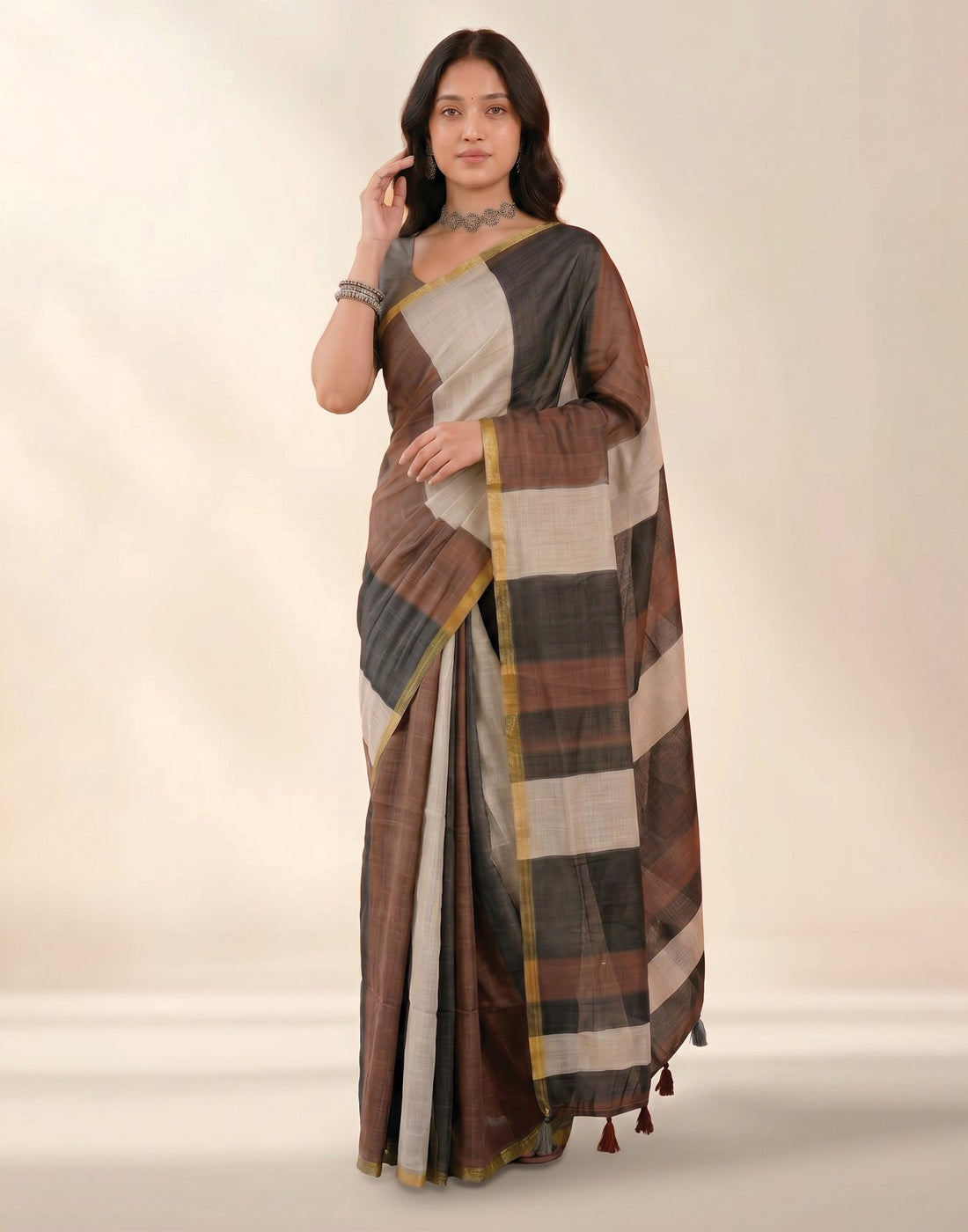 Black Linen Printed Zari Border Saree