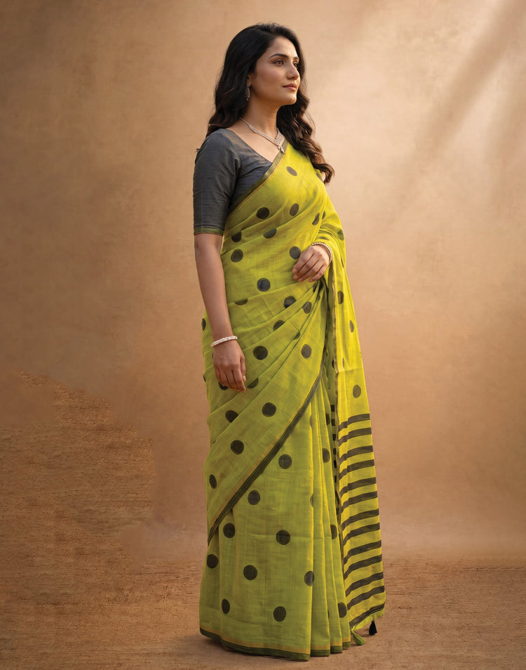 Parrot Green Linen Printed Zari Border Saree