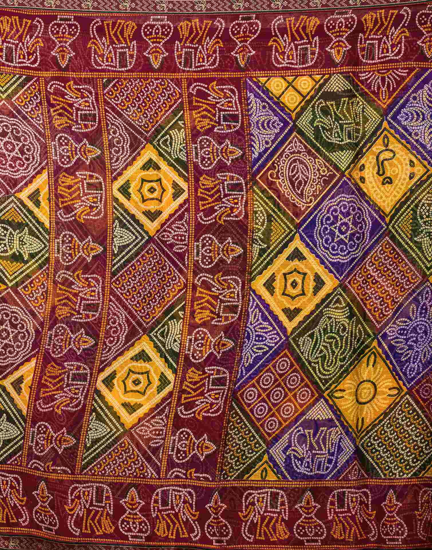 Maroon Georgette Bandhani Printed Lace Saree