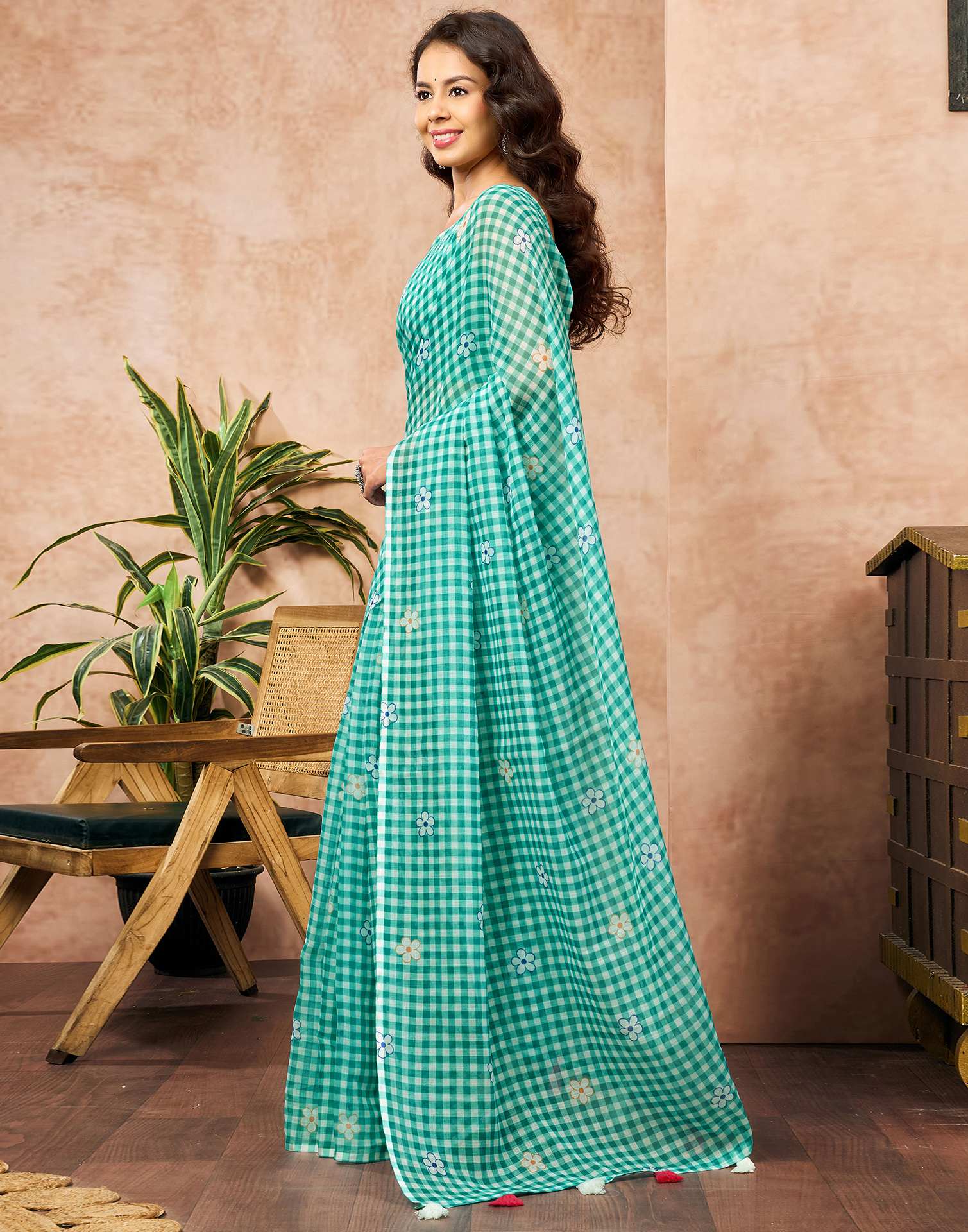 Green Linen Floral Printed Saree
