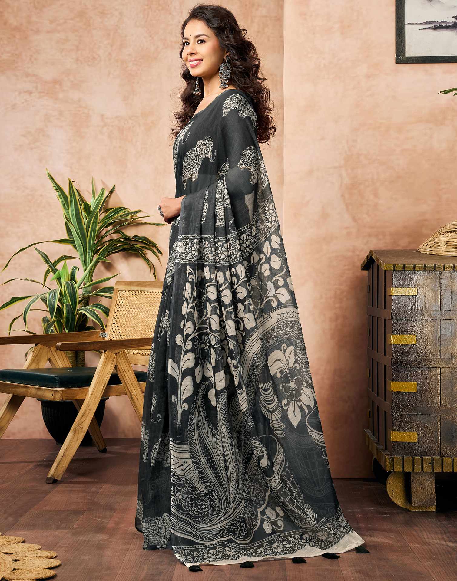 Black Linen Printed Saree