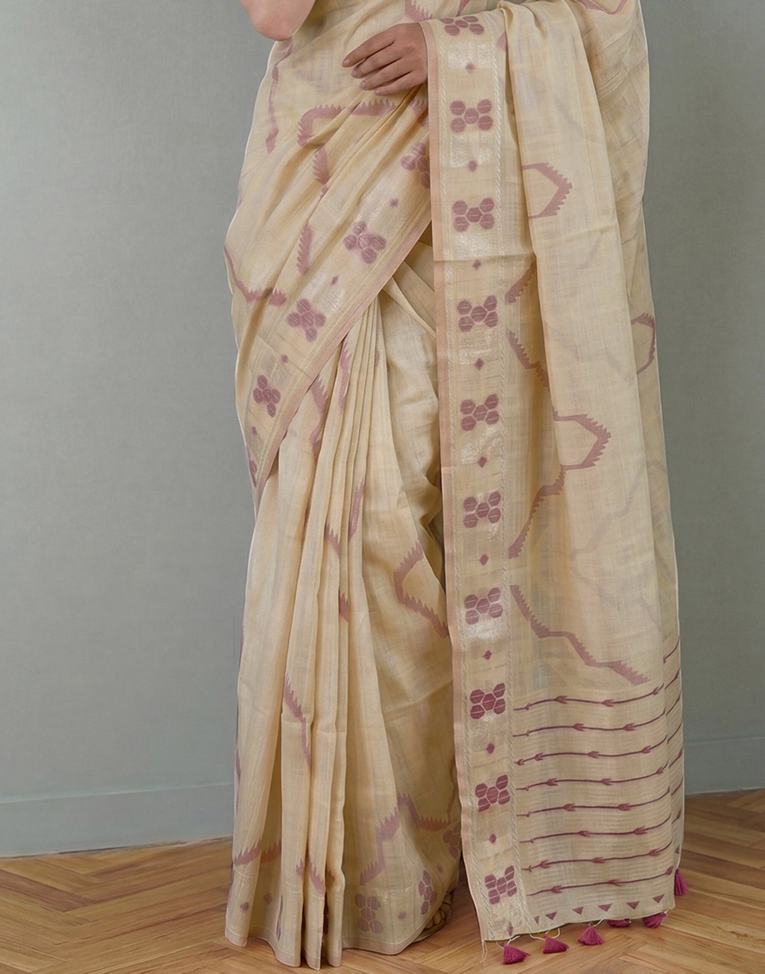 Beige Cotton Silk Woven Saree