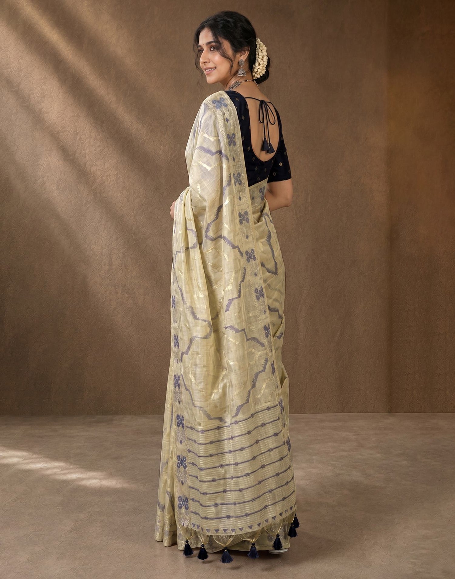 Beige Cotton Silk Woven Saree