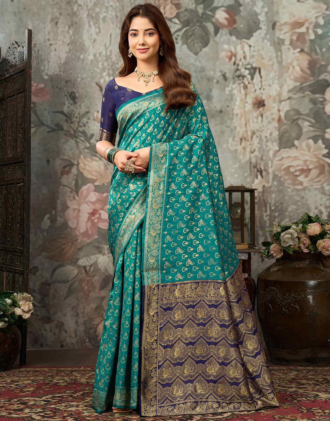 Rama Green Silk Woven Patola Saree