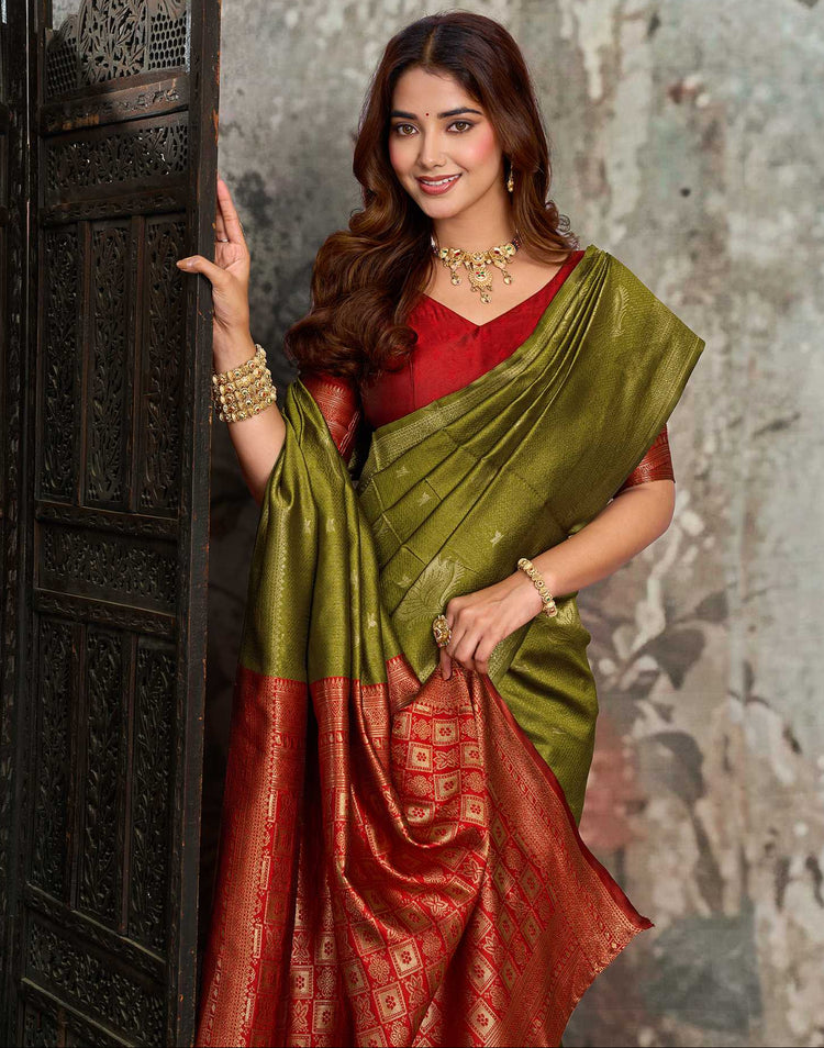 Mehandi Green Silk Woven Banarasi Saree