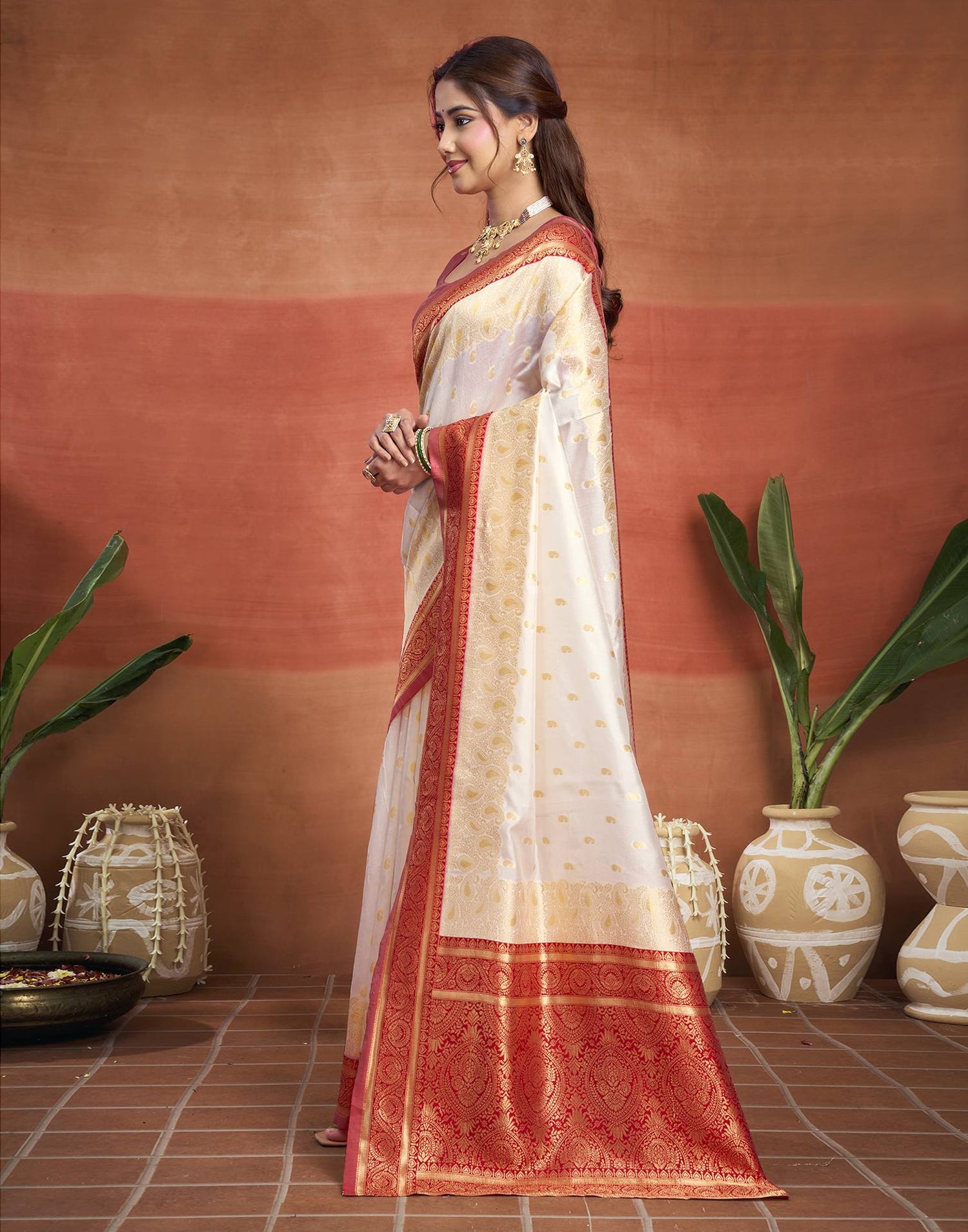 White Silk Woven Kanjivaram Saree