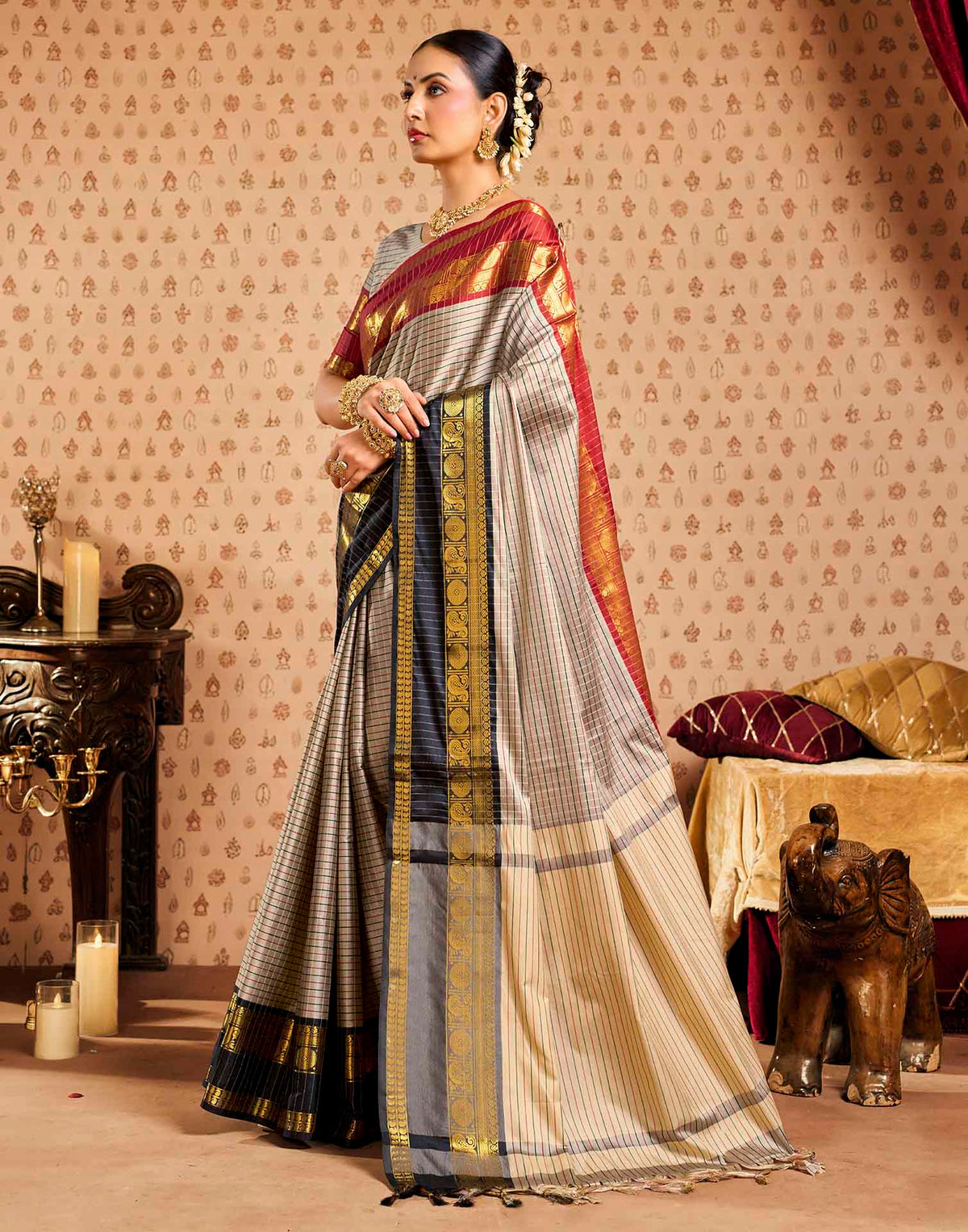 Grey Silk Woven Kanjivaram Saree