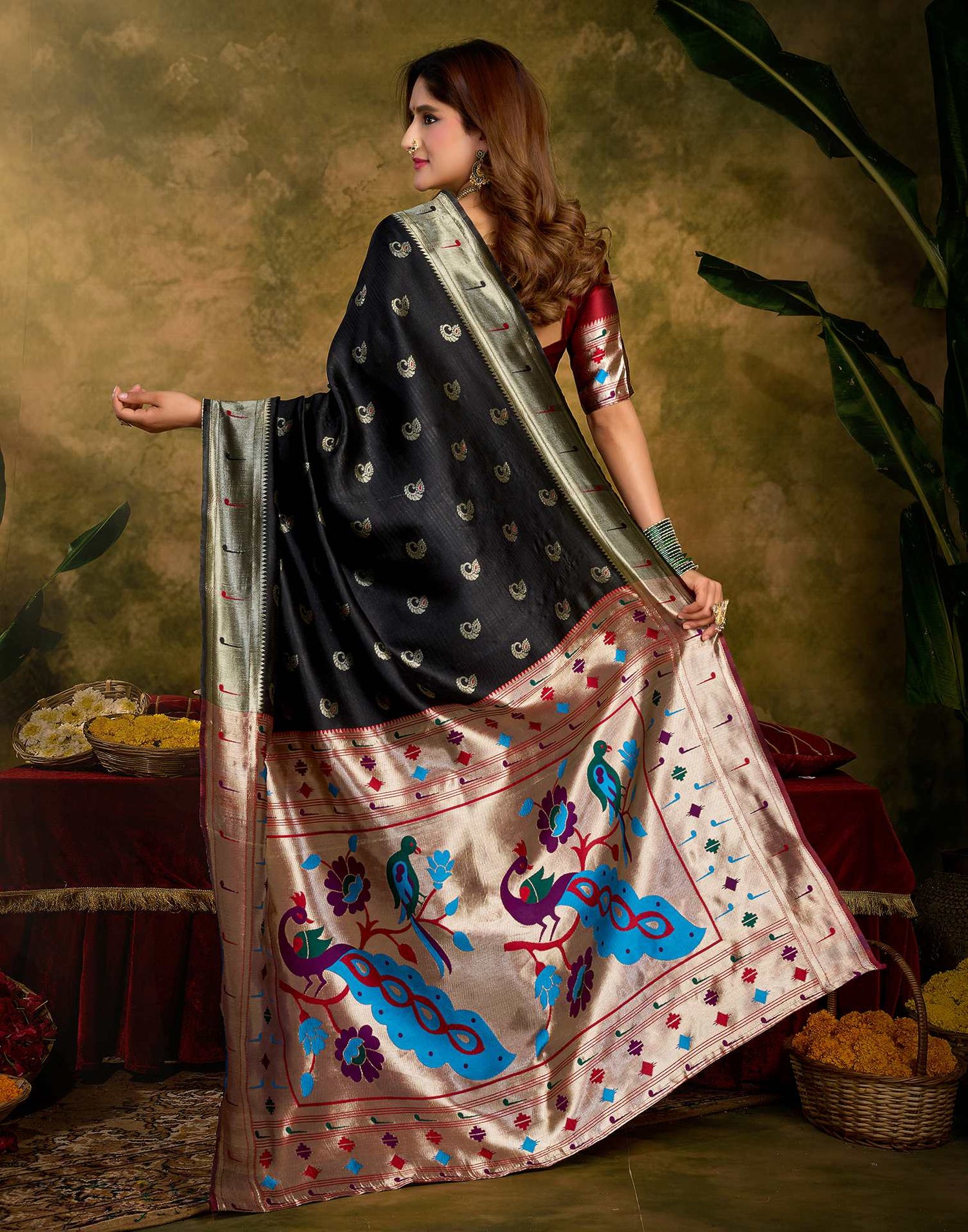 Black Silk Woven Paithani Saree