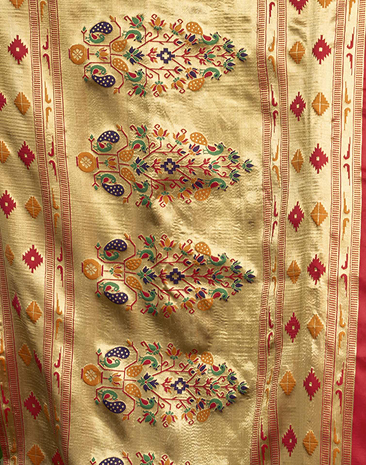 Red Silk Woven Paithani Saree
