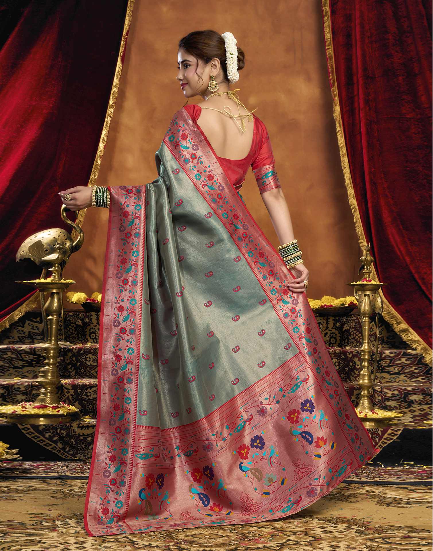 Grey Silk Woven Paithani Saree