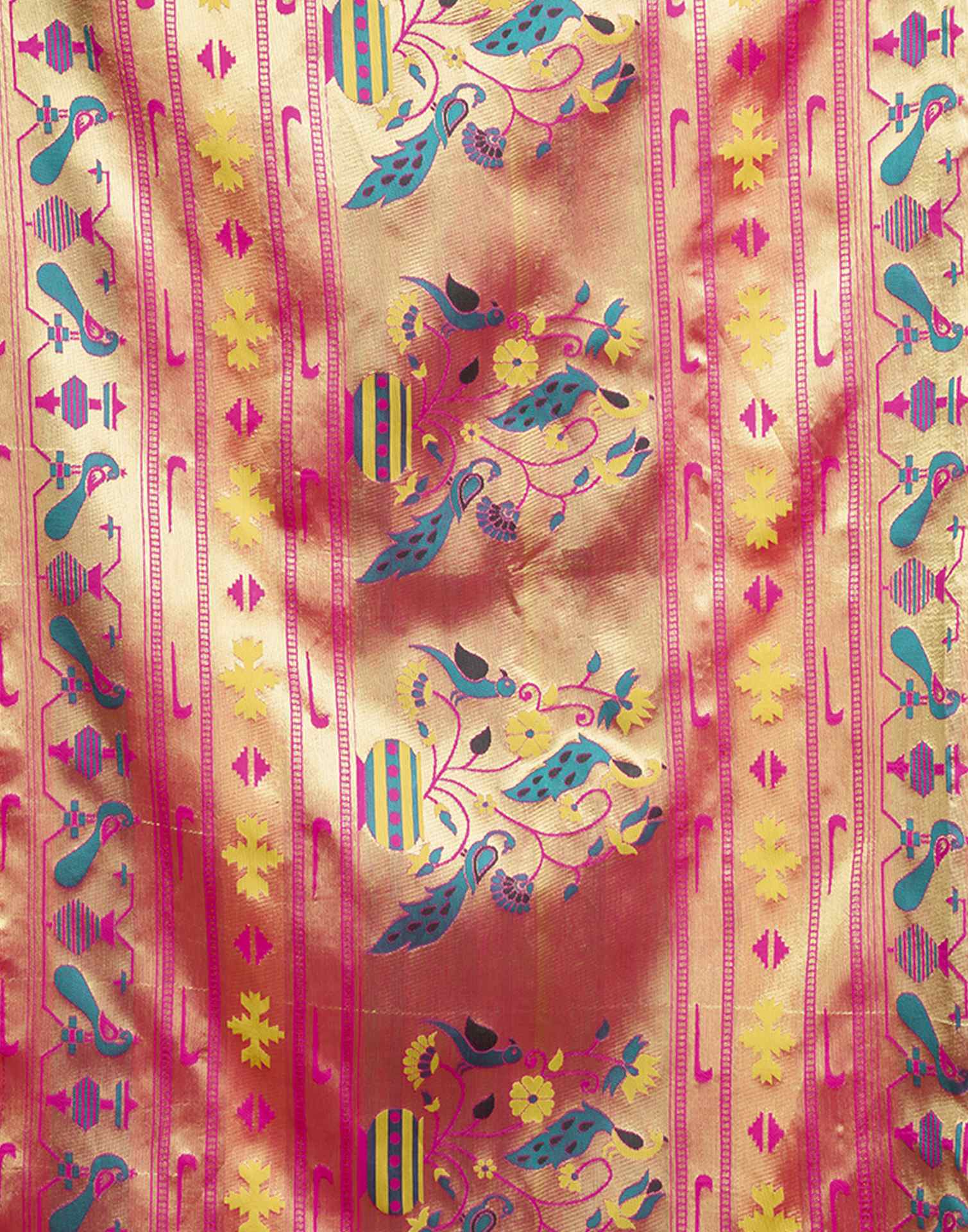 Pink Silk Woven Paithani Saree