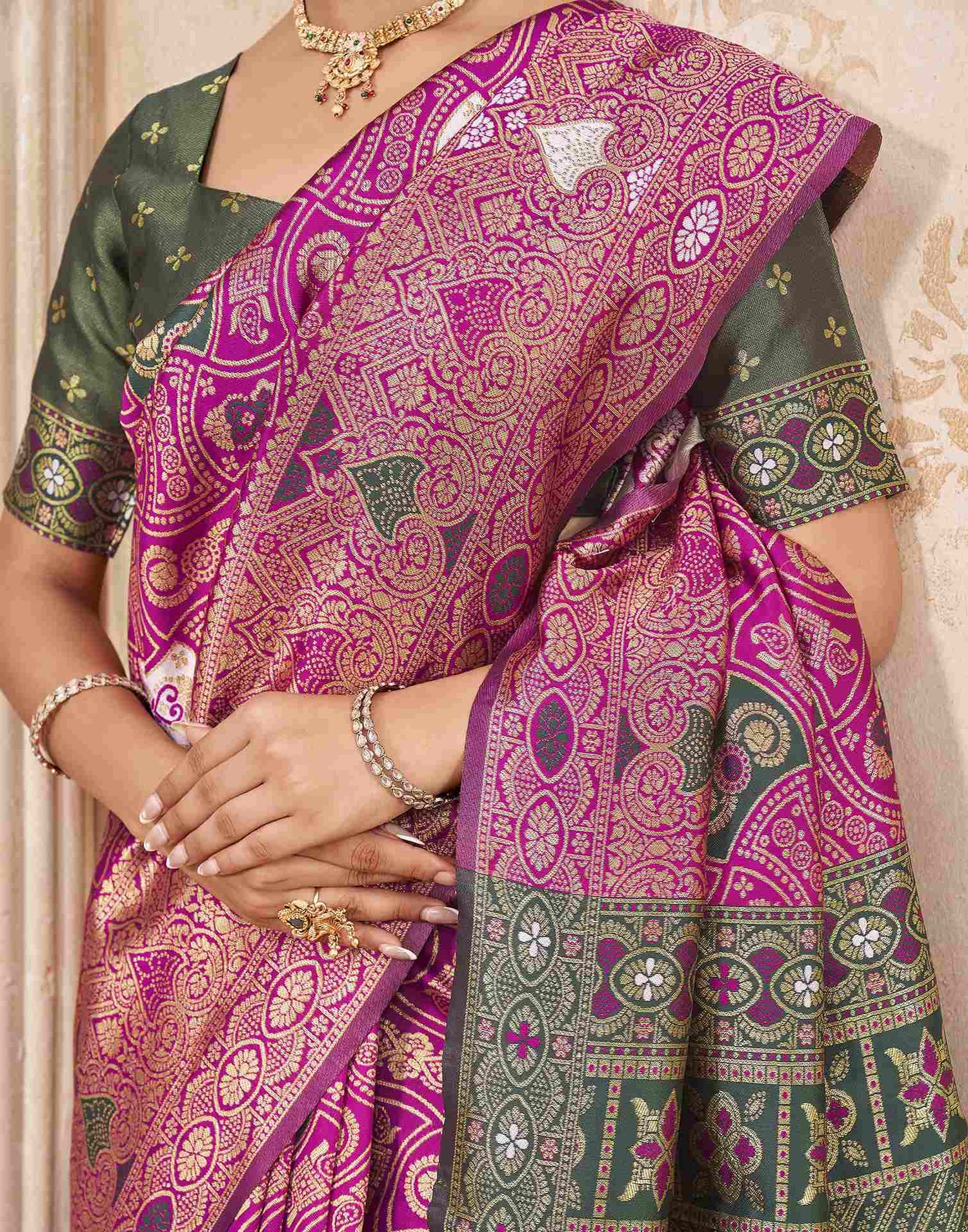 Pink Silk Woven Banarasi Saree