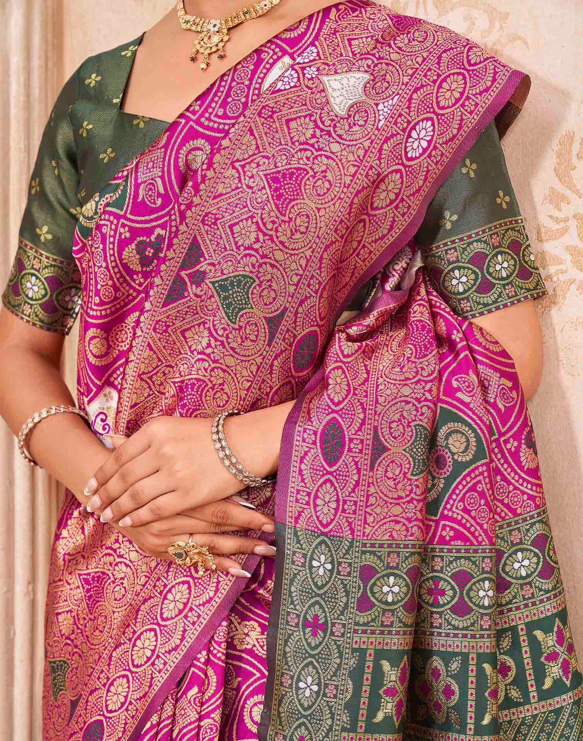 Pink Silk Woven Banarasi Saree