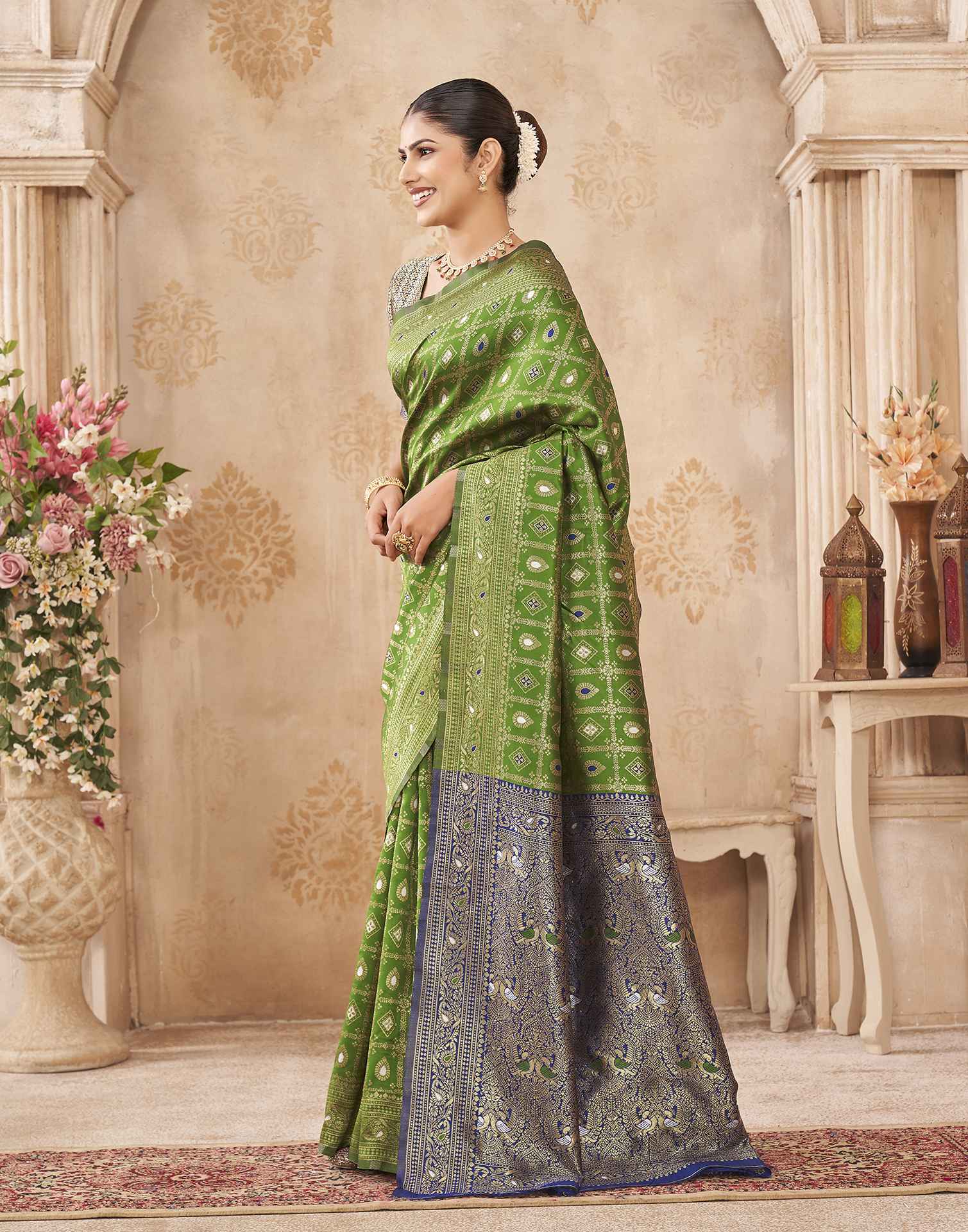 Mehandi Green Silk Woven Banarasi Saree