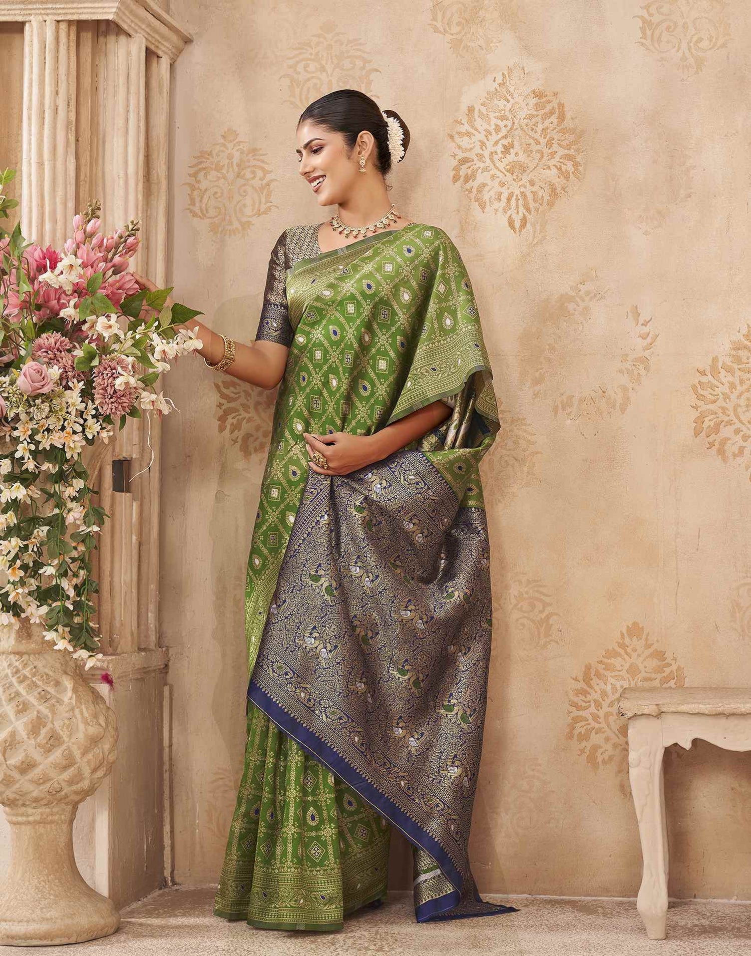Mehandi Green Silk Woven Banarasi Saree