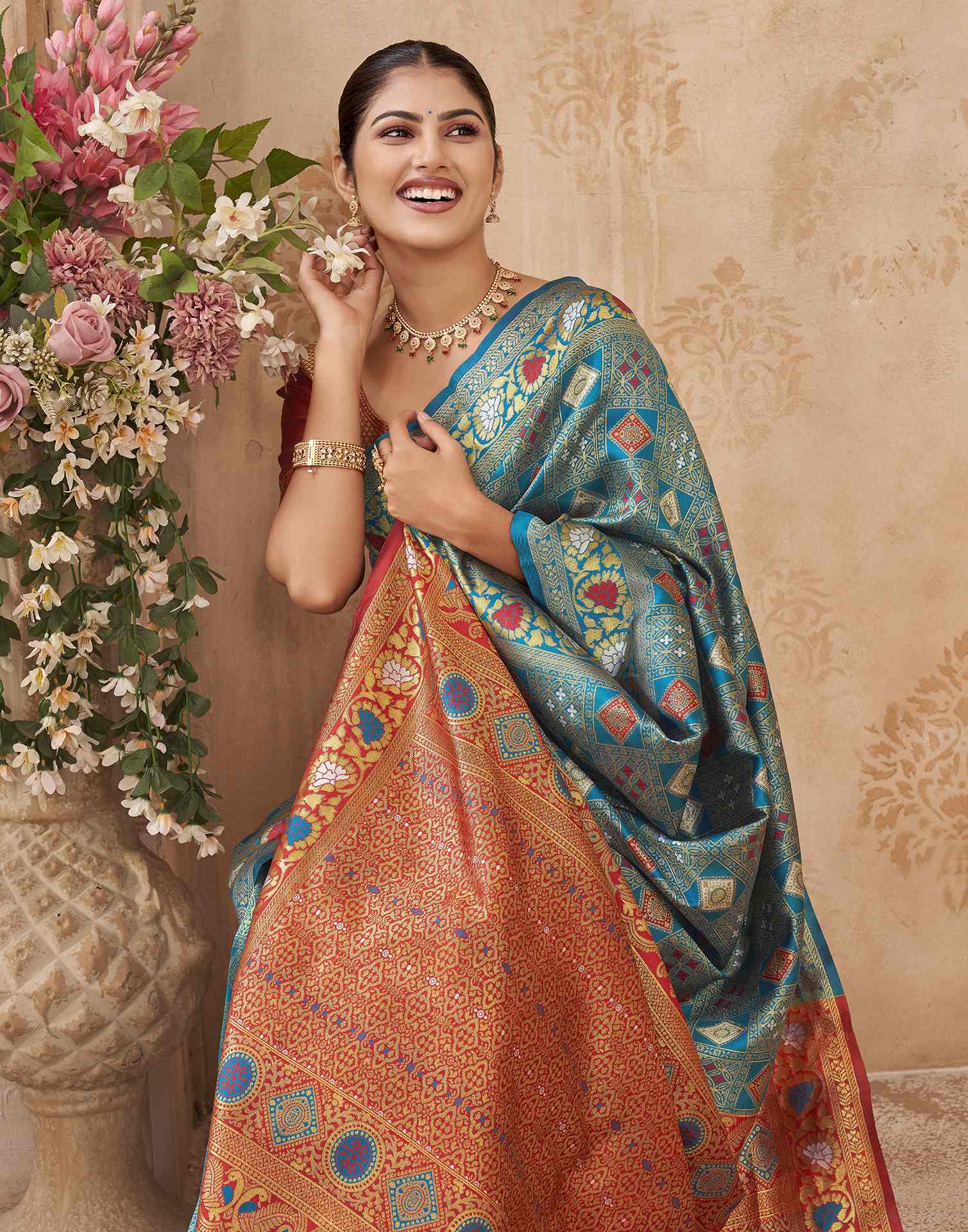 Turquoise Silk Woven Patola Saree