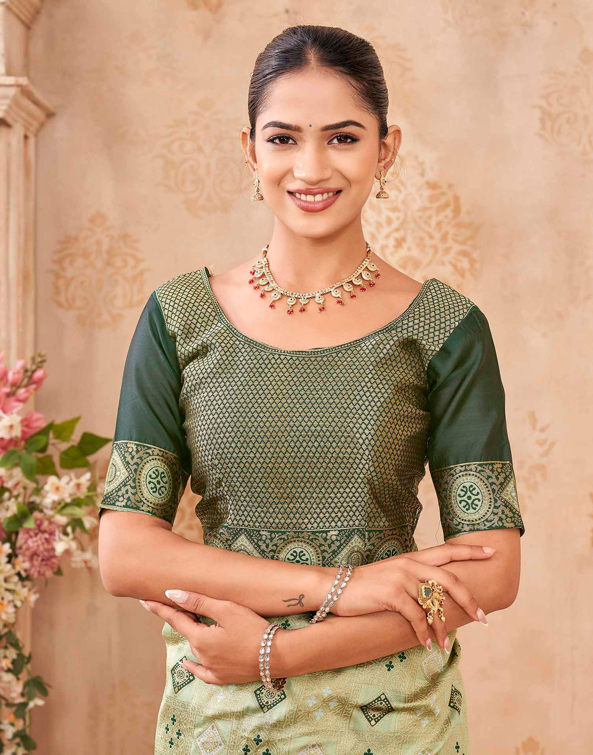 Mehandi Green Silk Woven Patola Saree