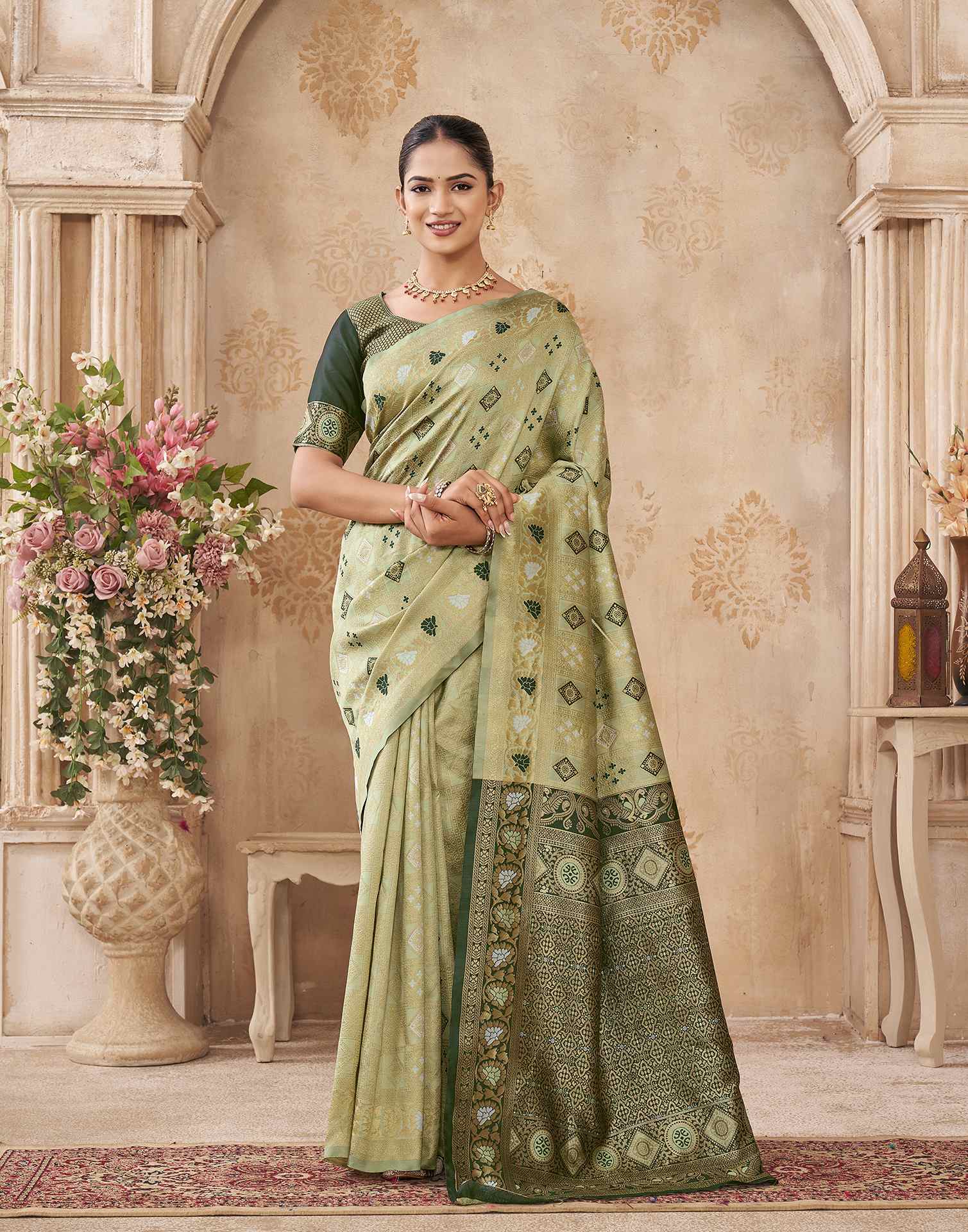 Mehandi Green Silk Woven Patola Saree