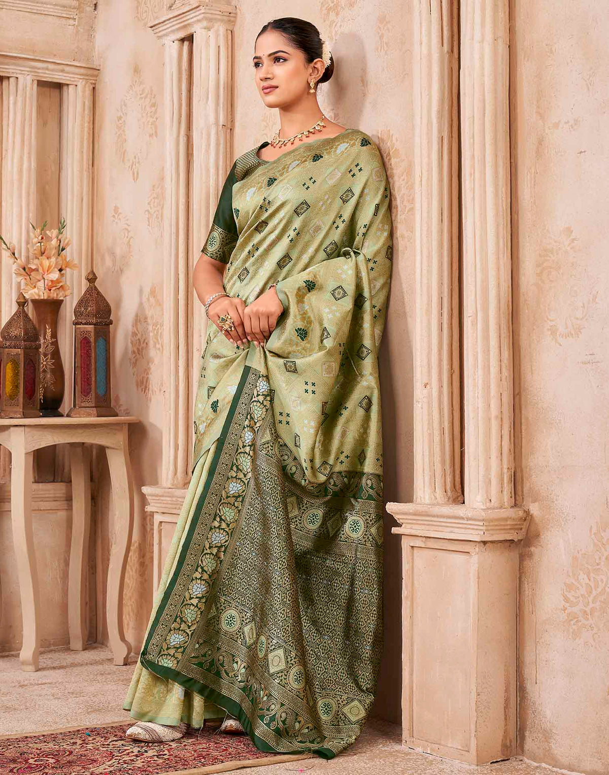 Mehandi Green Silk Woven Patola Saree