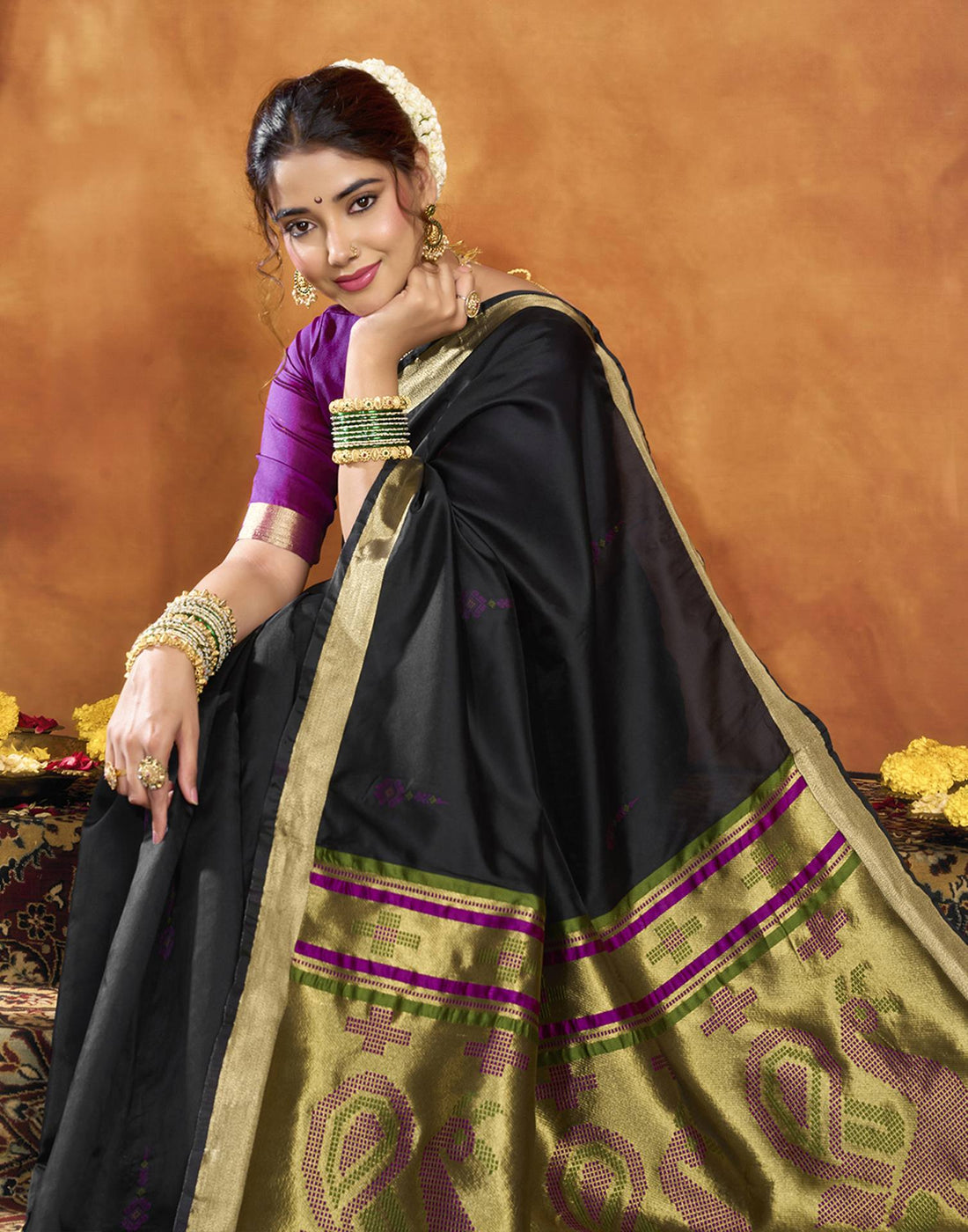 Black Silk Woven Paithani Saree