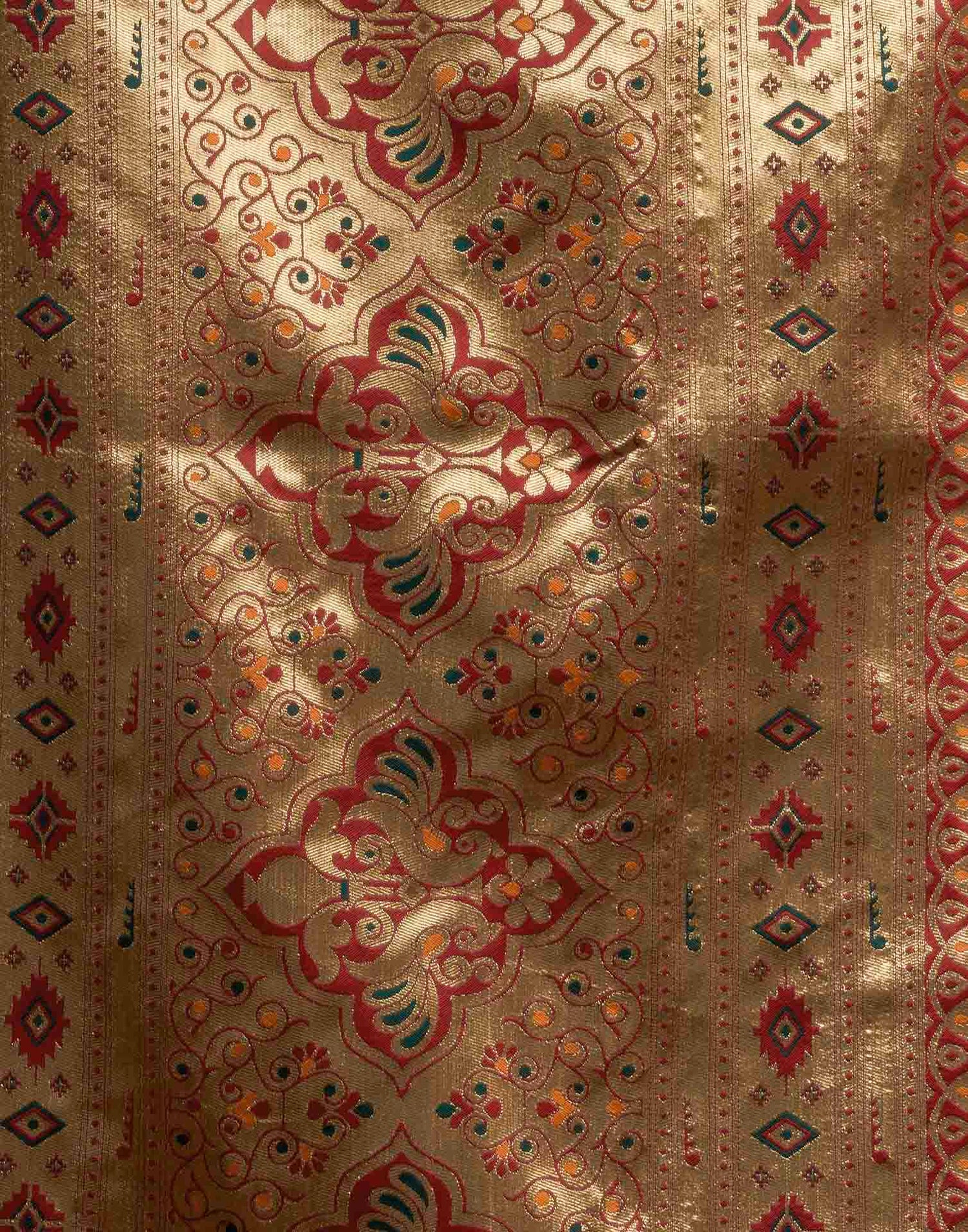 Maroon Silk Woven Paithani Saree