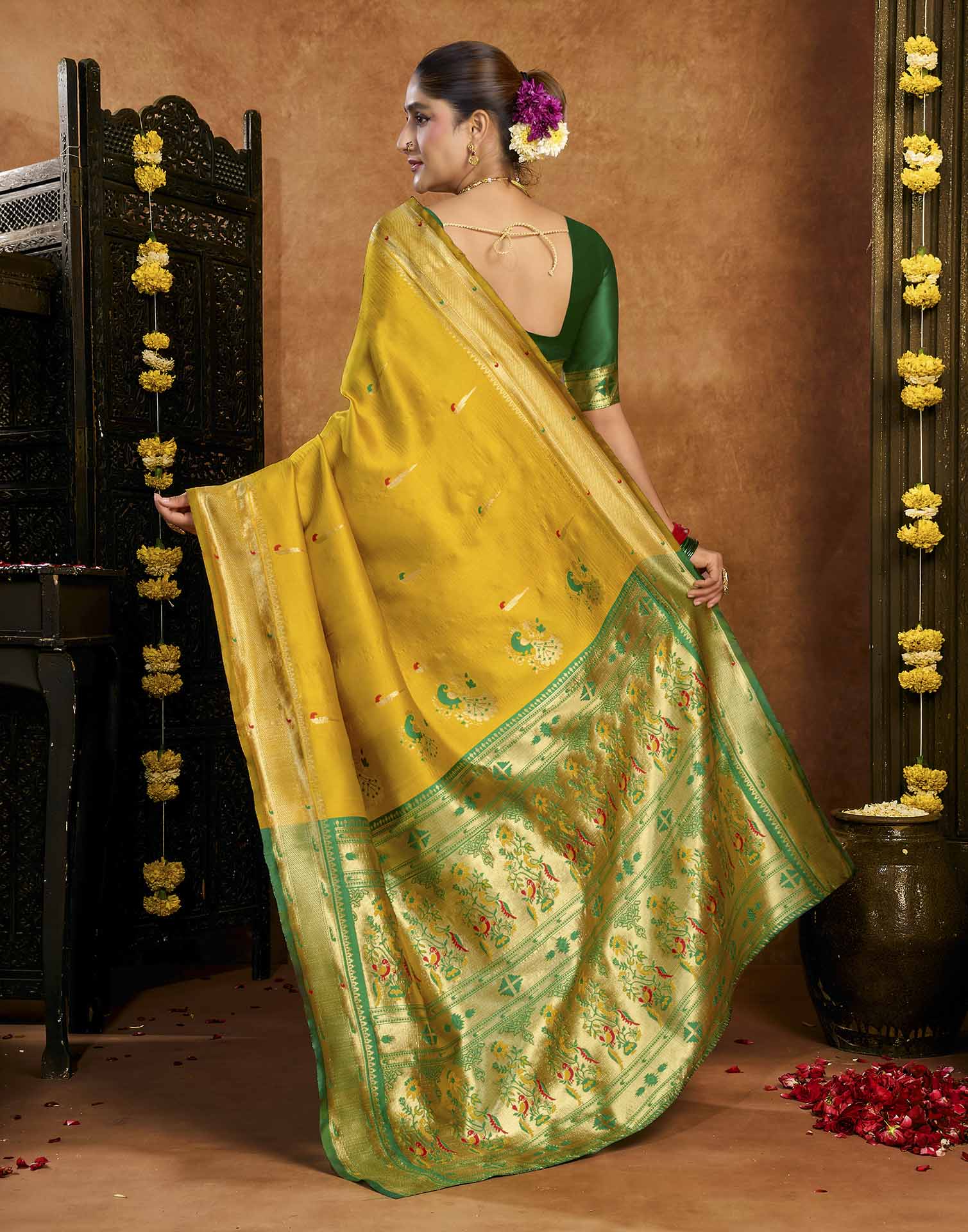 Yellow Silk Woven Paithani Saree