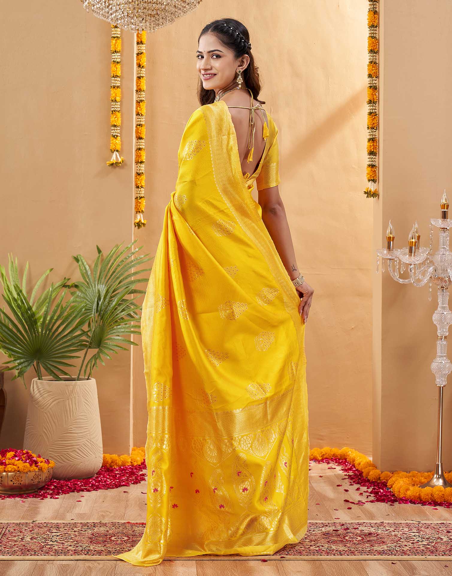 Yellow Silk Woven Banarasi Saree