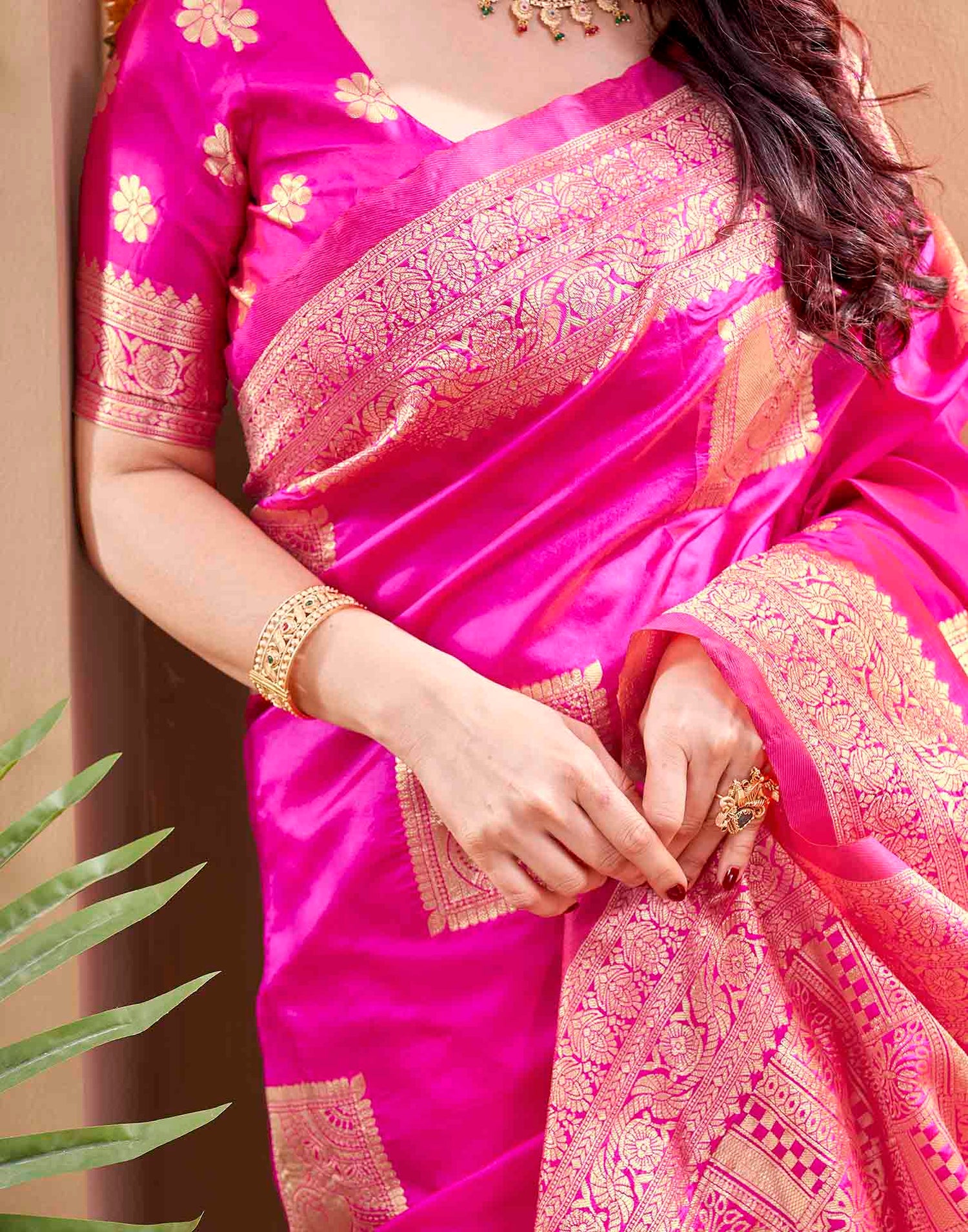 Pink Silk Woven Banarasi Saree