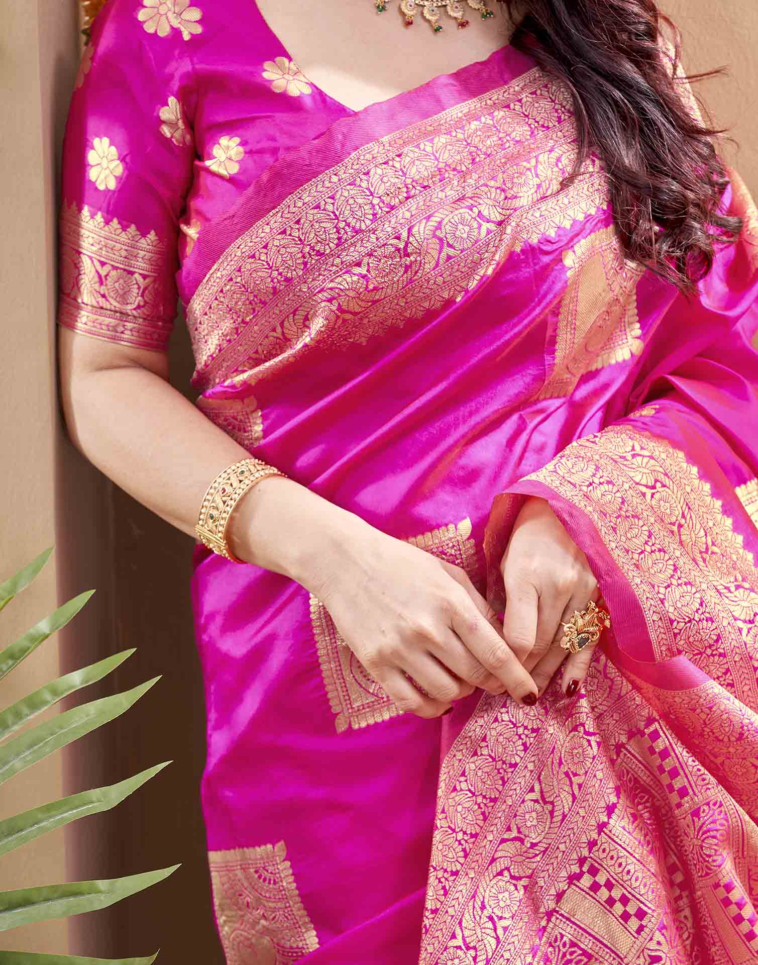 Pink Silk Woven Banarasi Saree