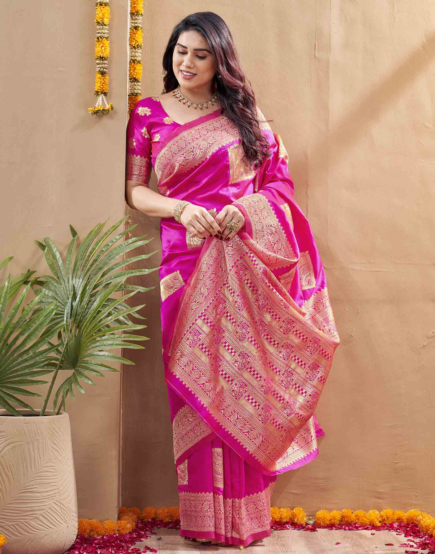 Pink Silk Woven Banarasi Saree