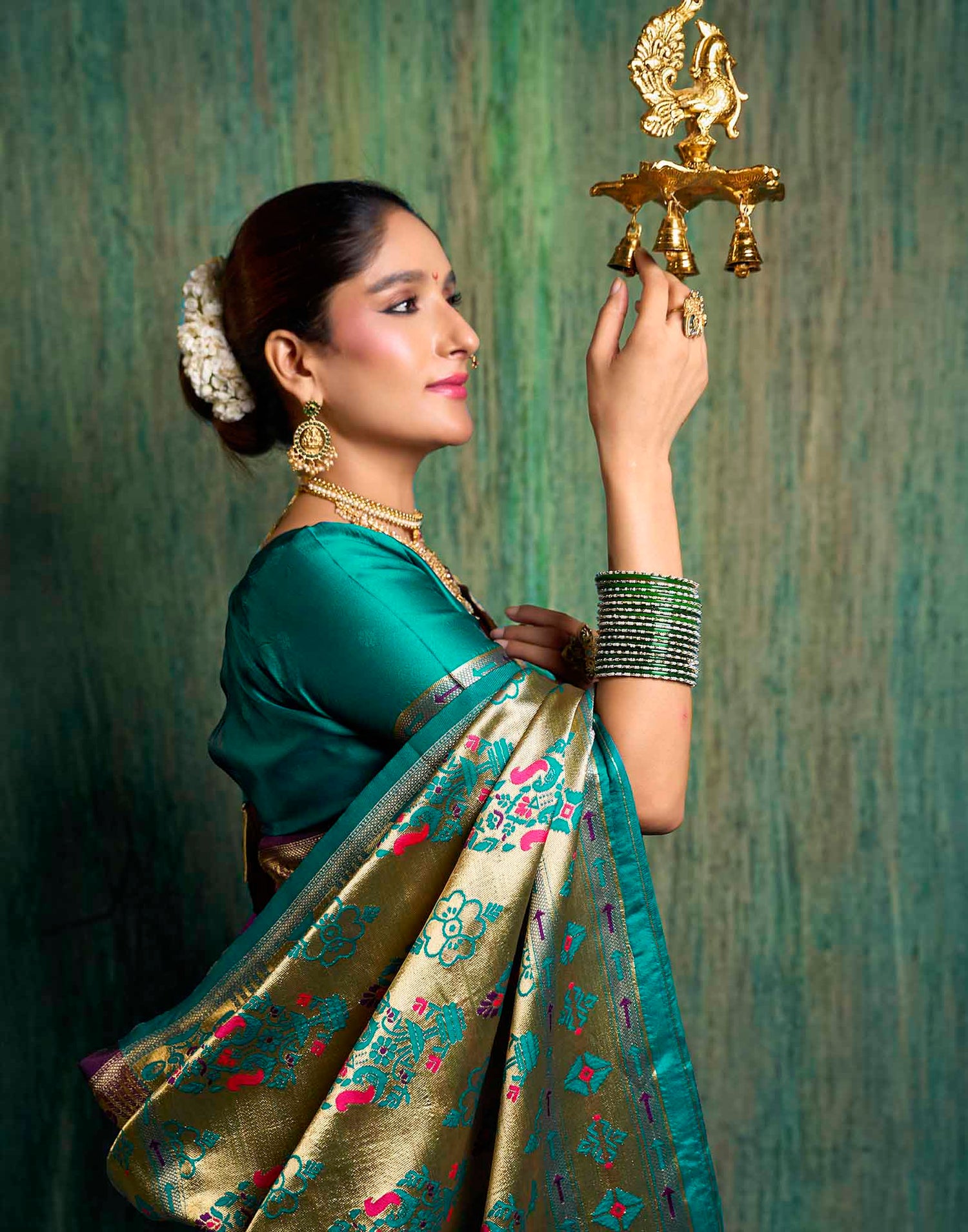Purple Silk Woven Paithani Saree
