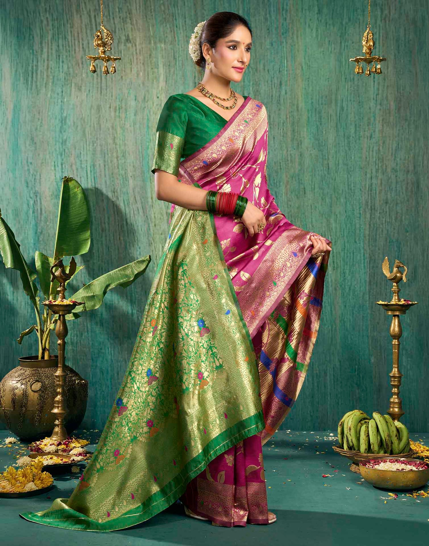 Pink Silk Woven Banarasi Saree