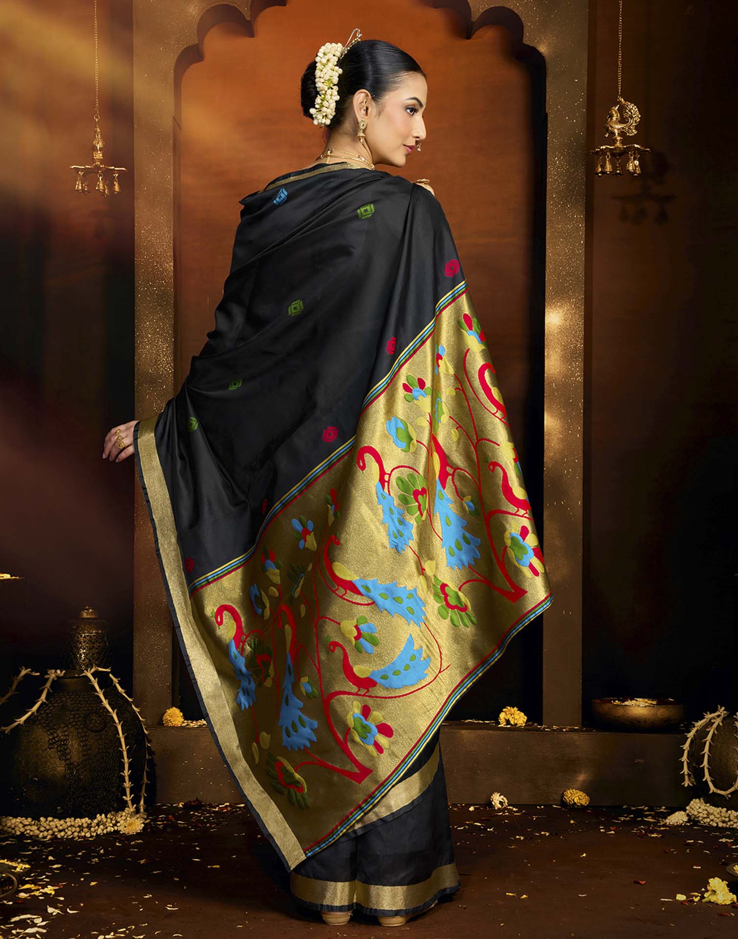 Black Silk Woven Paithani Saree