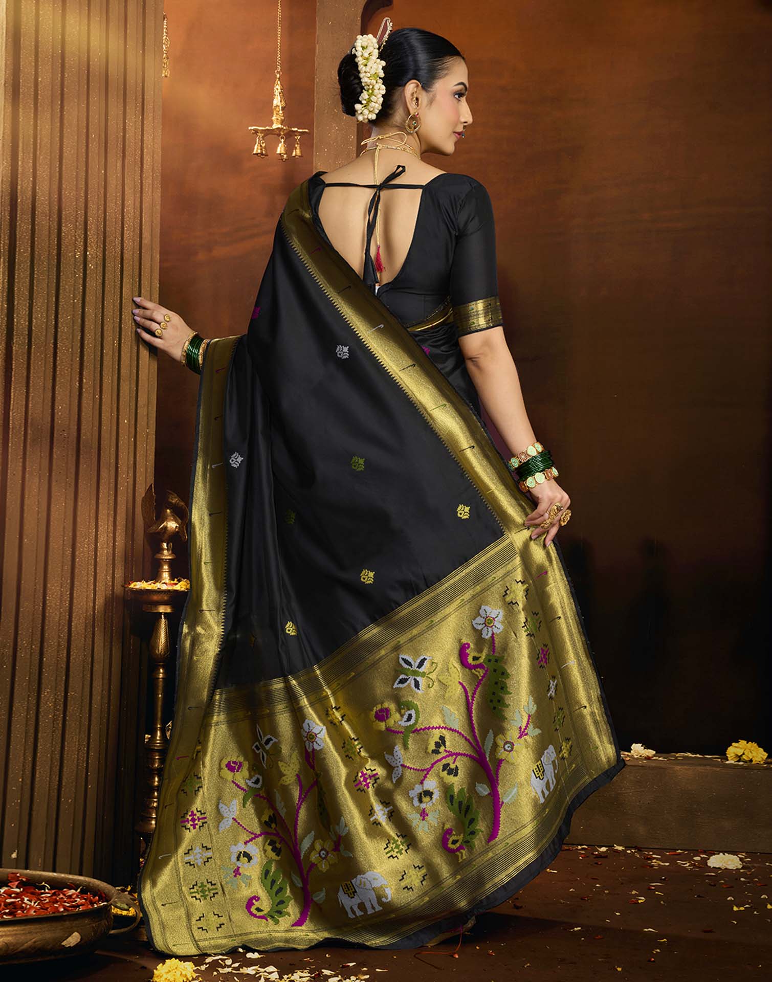 Black Silk Woven Paithani Saree