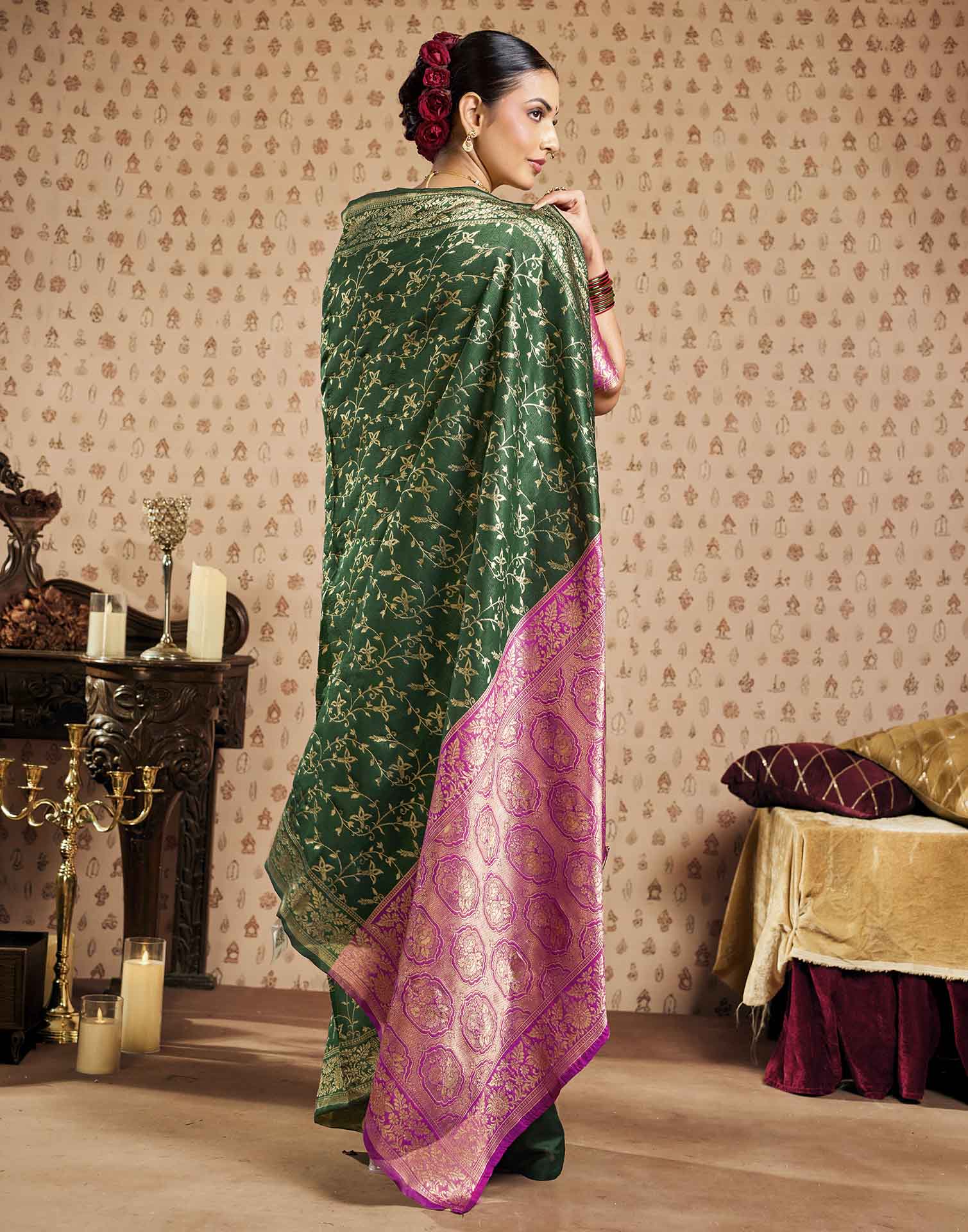 Green,Pink Silk Woven Banarasi Saree