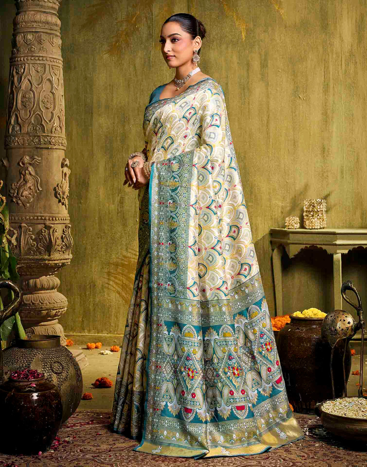 Off White Silk Woven Patola Saree