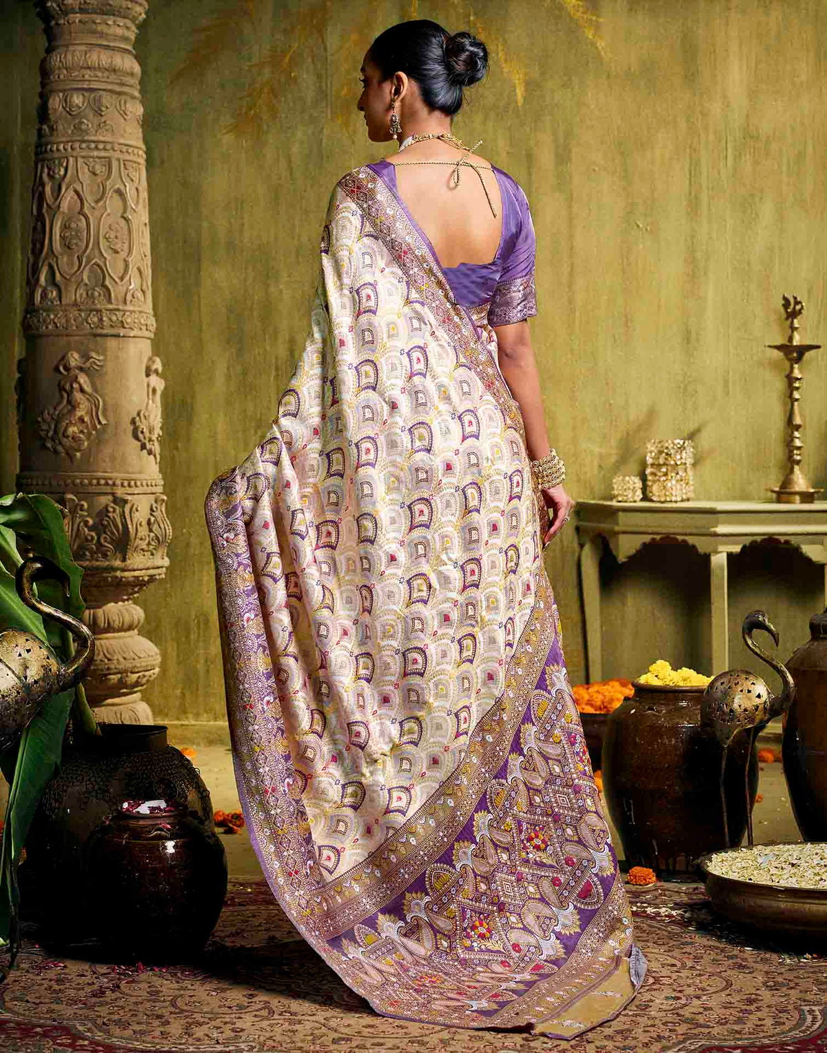 Off White Silk Woven Patola Saree