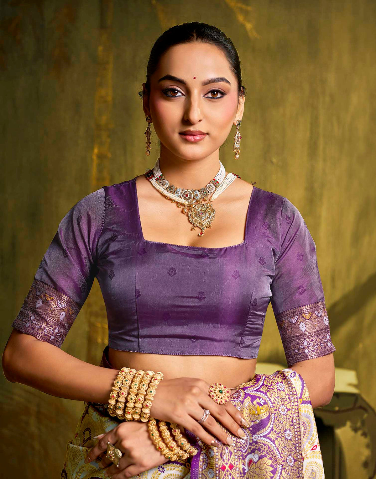 Off White Silk Woven Patola Saree