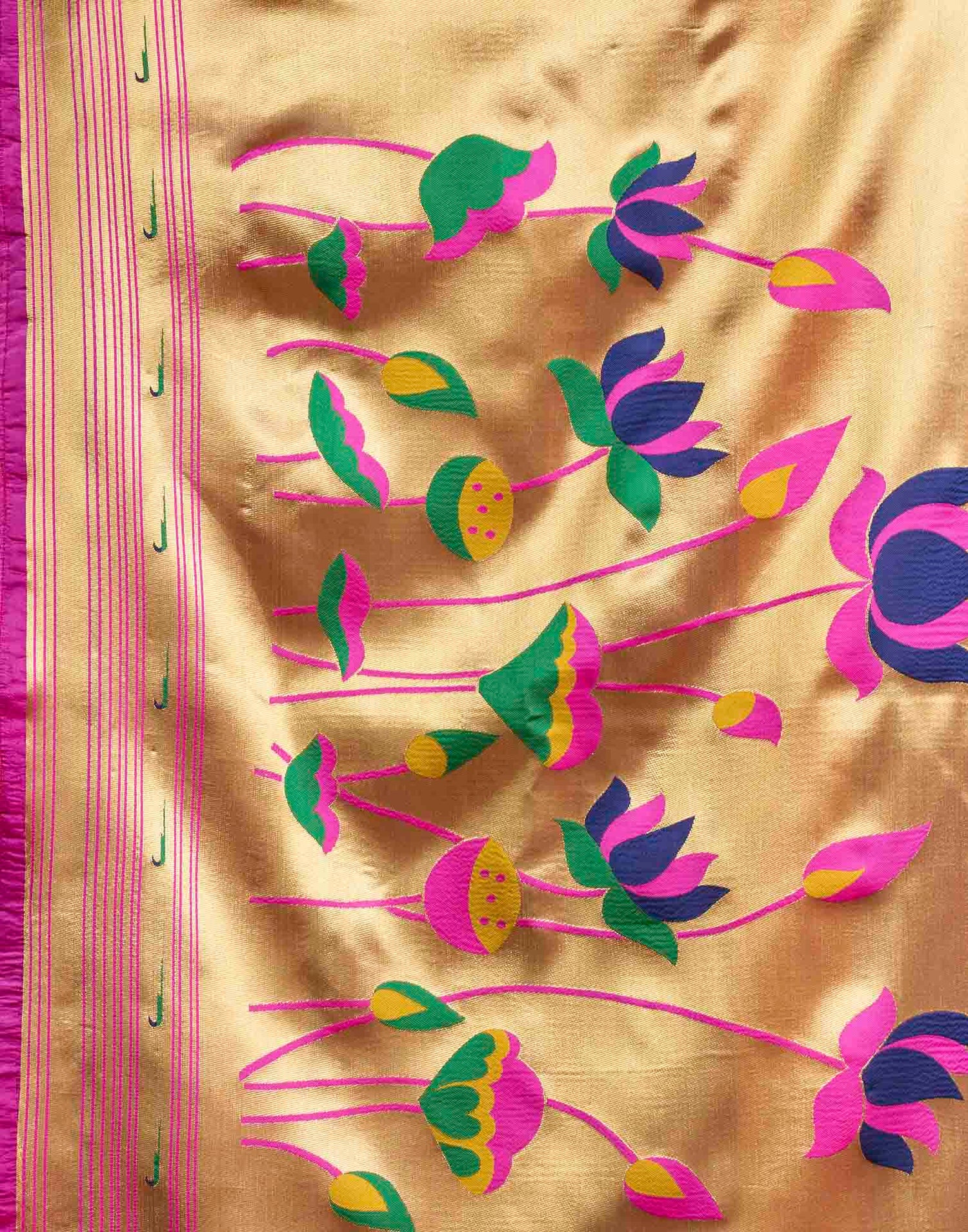 Magenta Silk Woven Paithani Saree