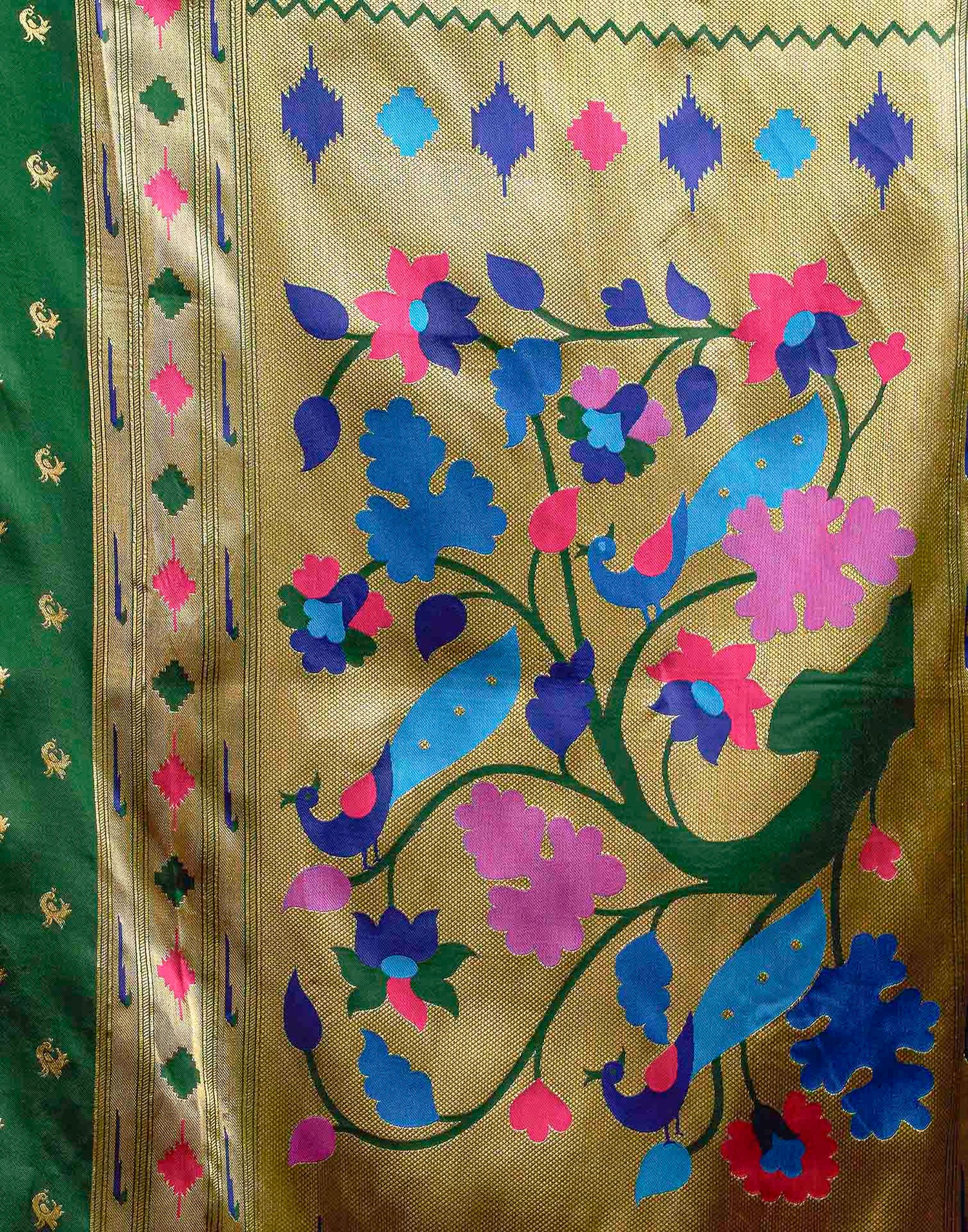 Dark Green Silk Woven Paithani Saree