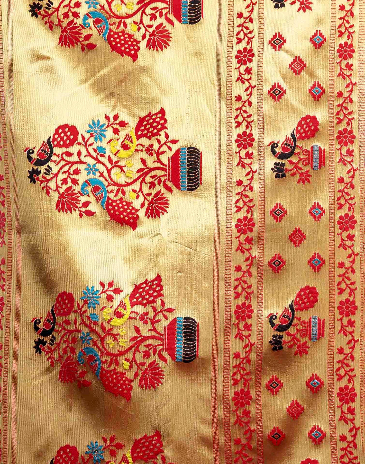 Black Silk Woven Paithani Saree