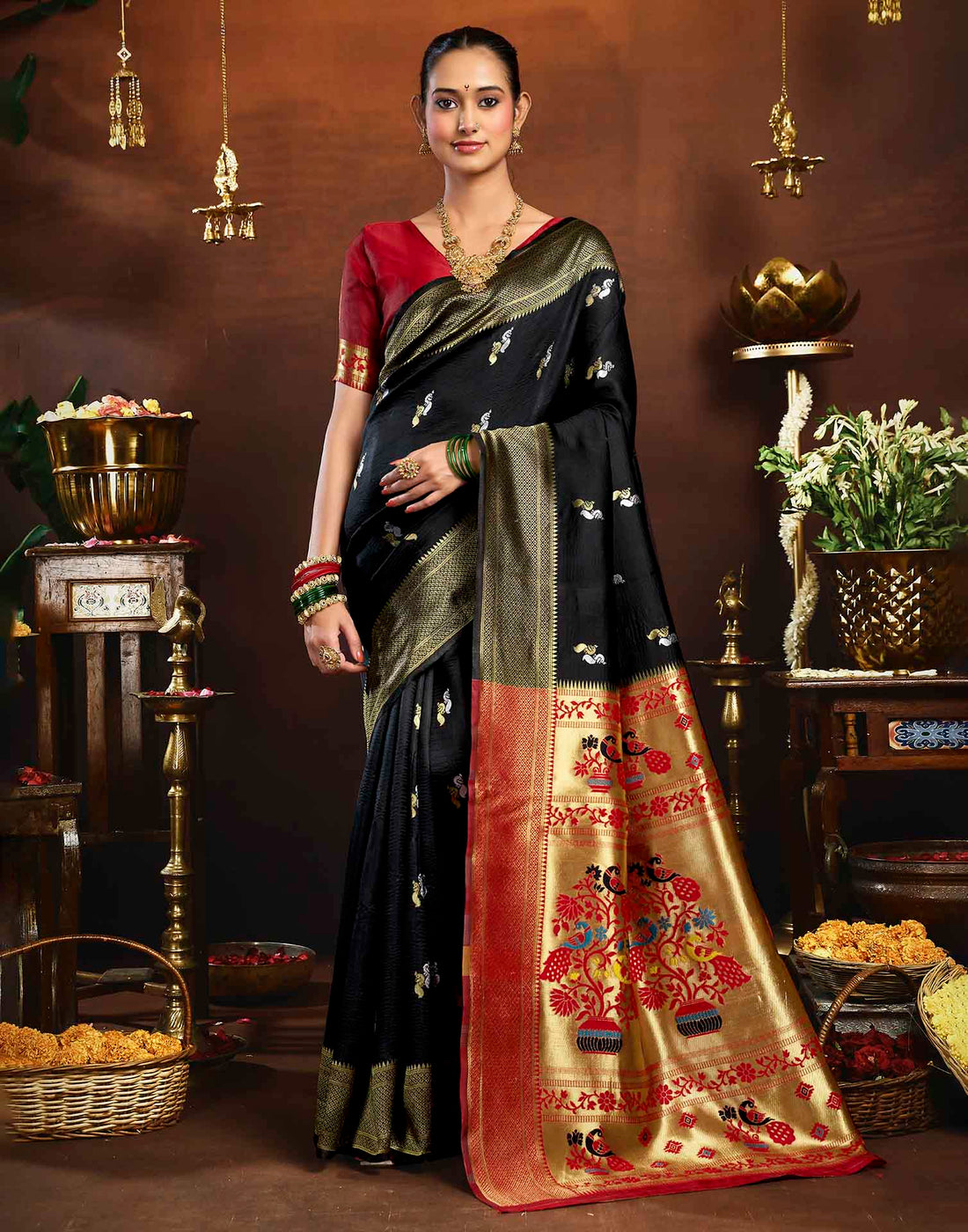 Black Silk Woven Paithani Saree